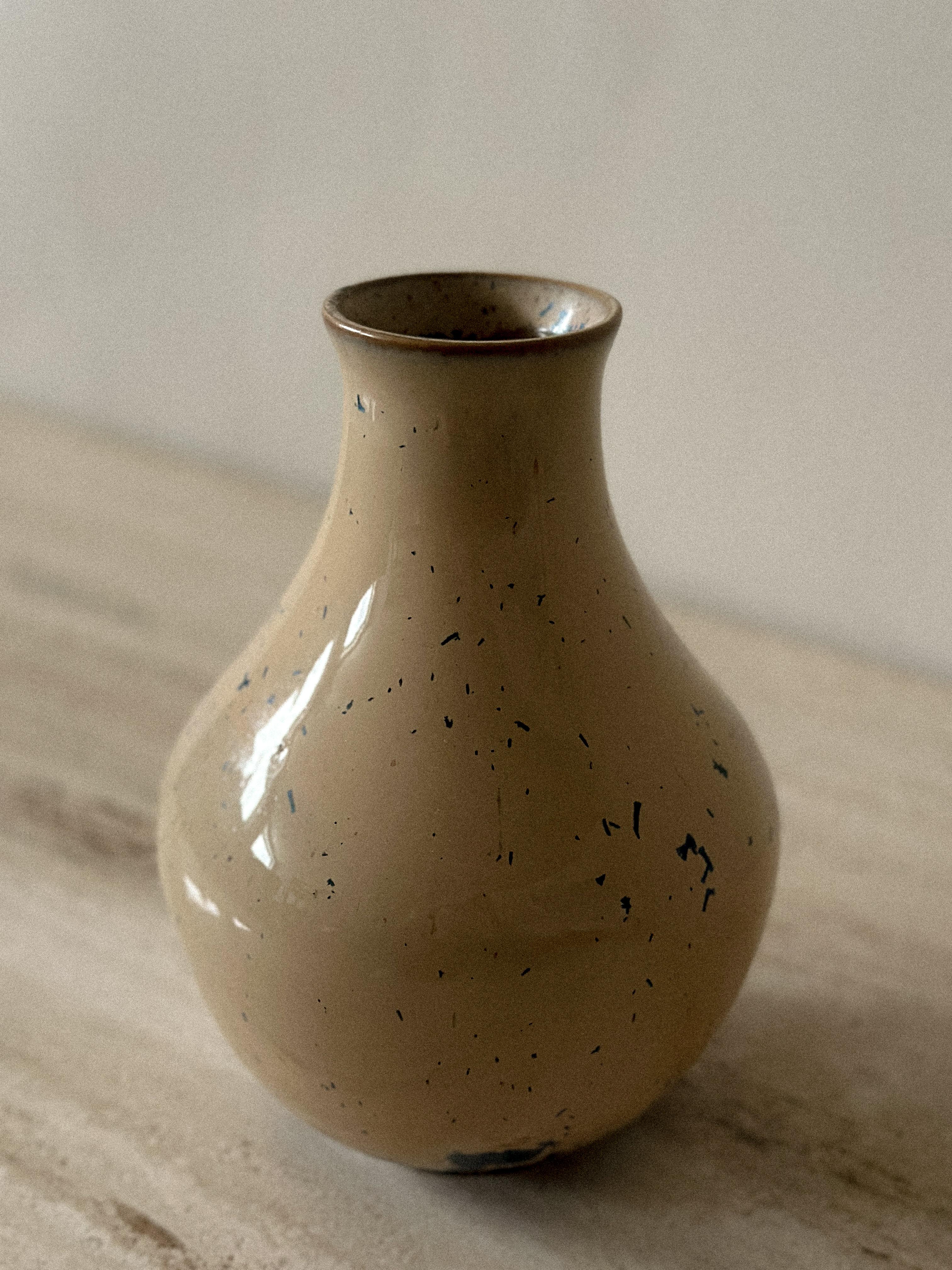 Vintage Stoneware Vase, Spain, 1989 In Good Condition For Sale In Hønefoss, 30