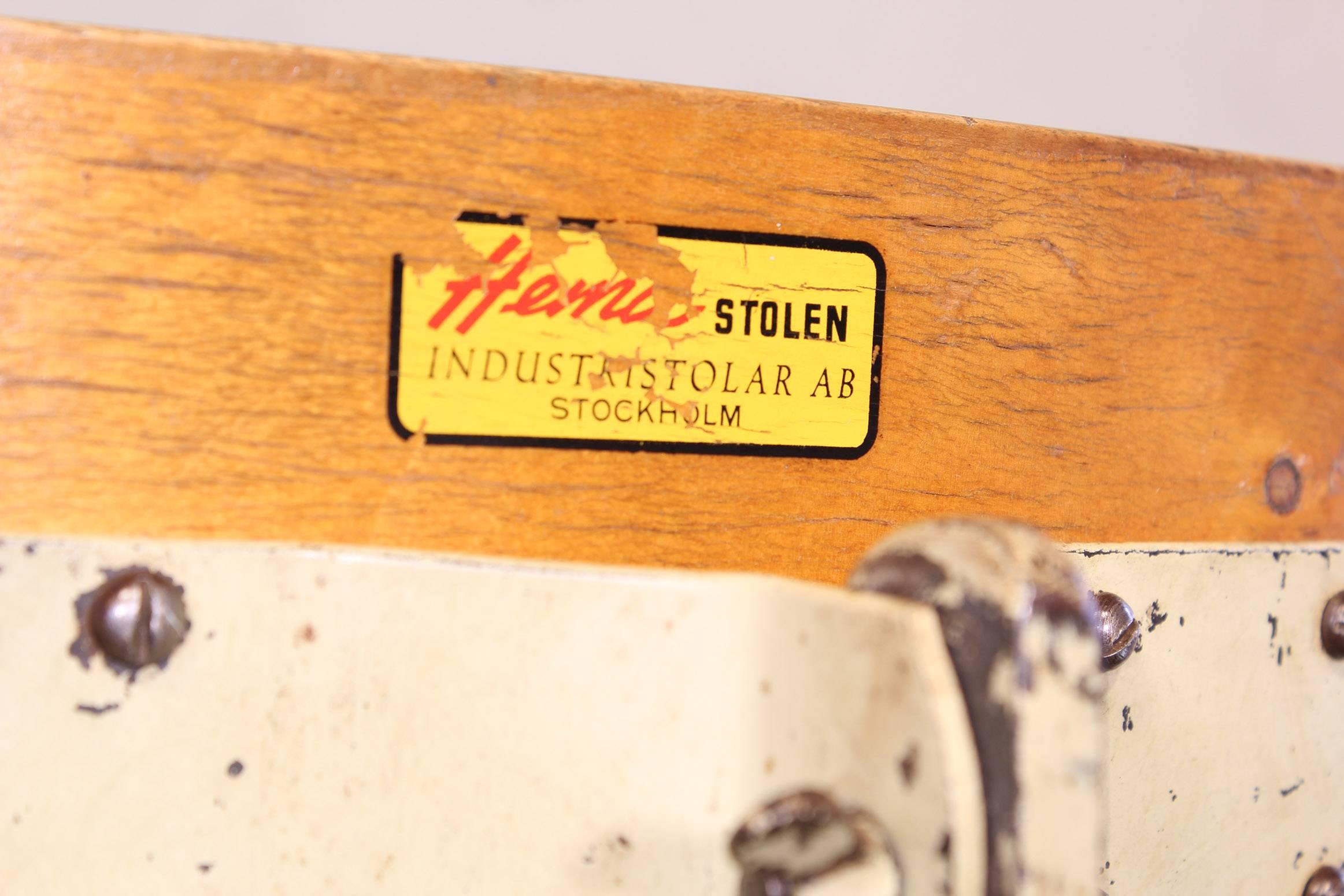 Vintage Verstellbarer Hema Stolen Hocker (Industriell) im Angebot