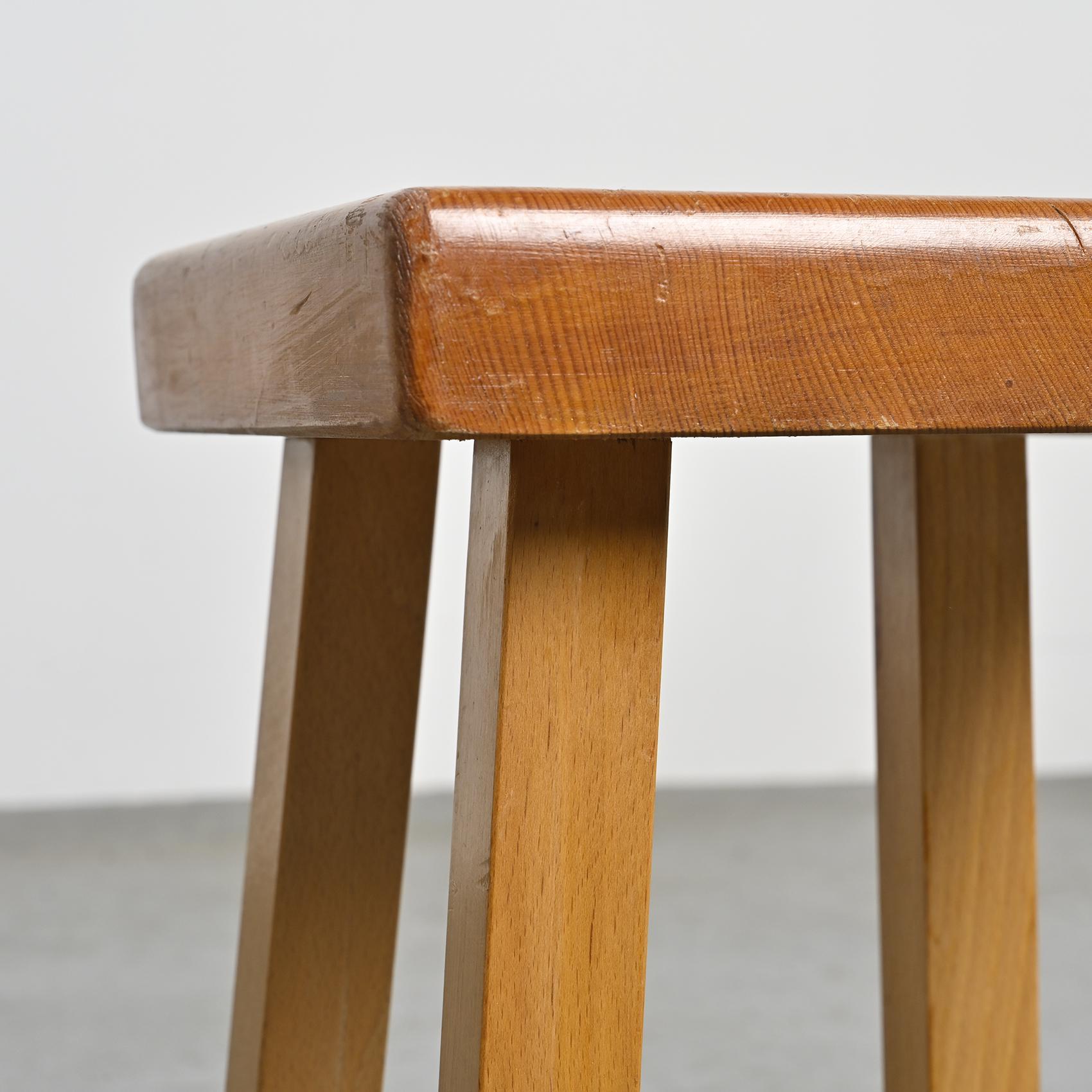 Vintage-Hocker, Charlotte Perriand für les Arcs, Frankreich (20. Jahrhundert) im Angebot
