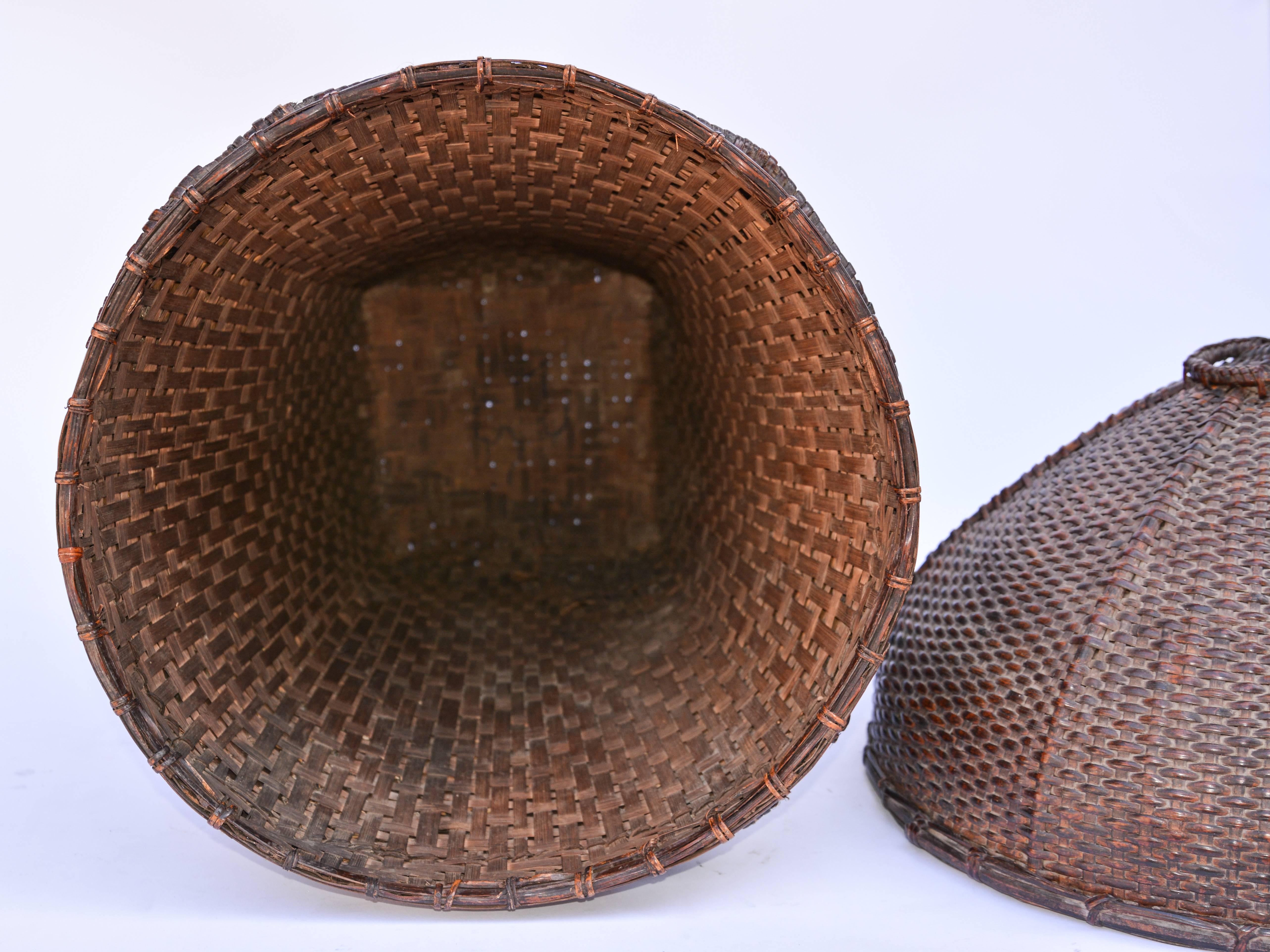 Vintage Storage Basket with Domed Lid Rawang of Burma, Mid-20th Century, Bamboo 5