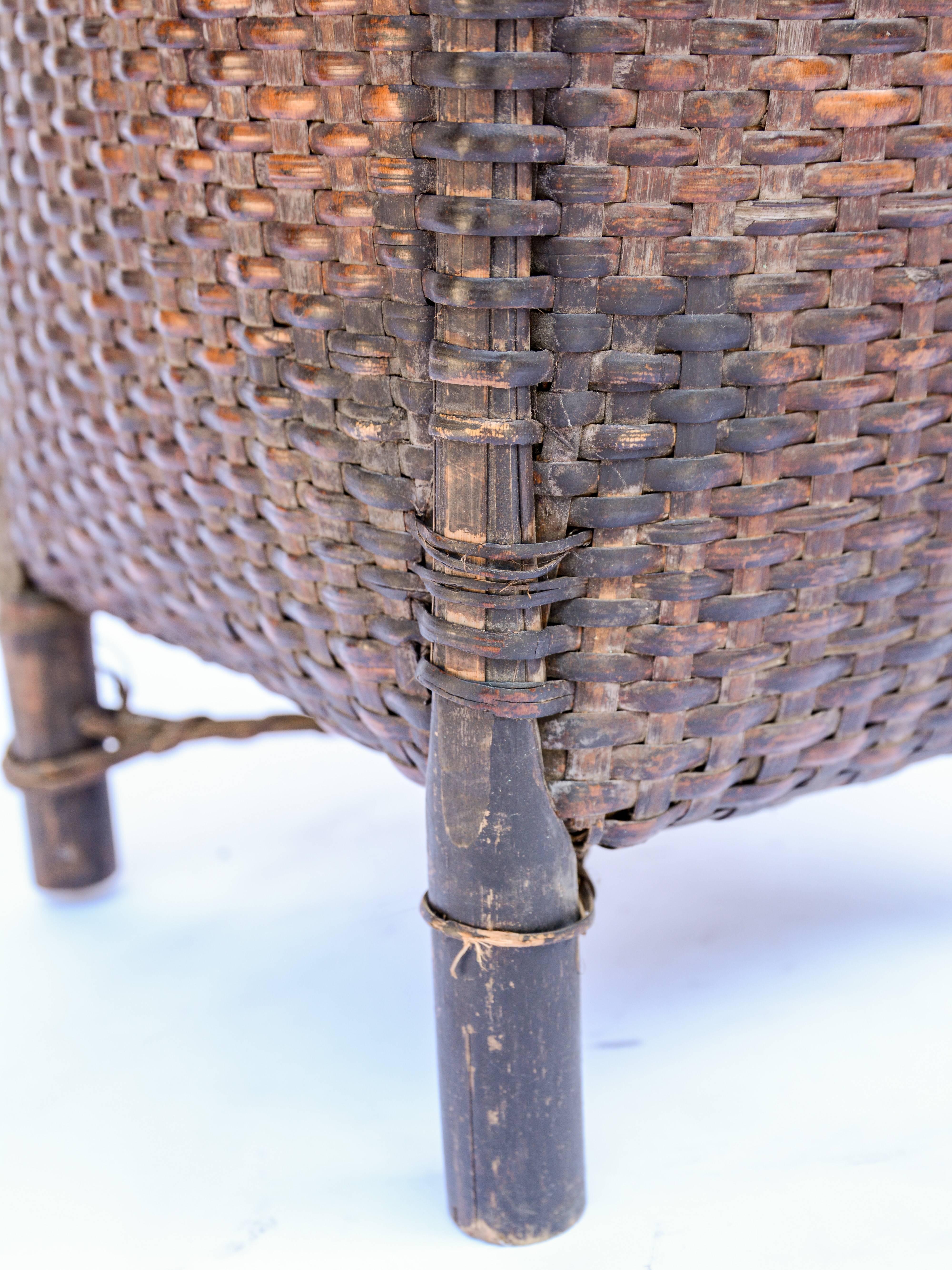 Vintage Storage Basket with Domed Lid Rawang of Burma, Mid-20th Century, Bamboo 1