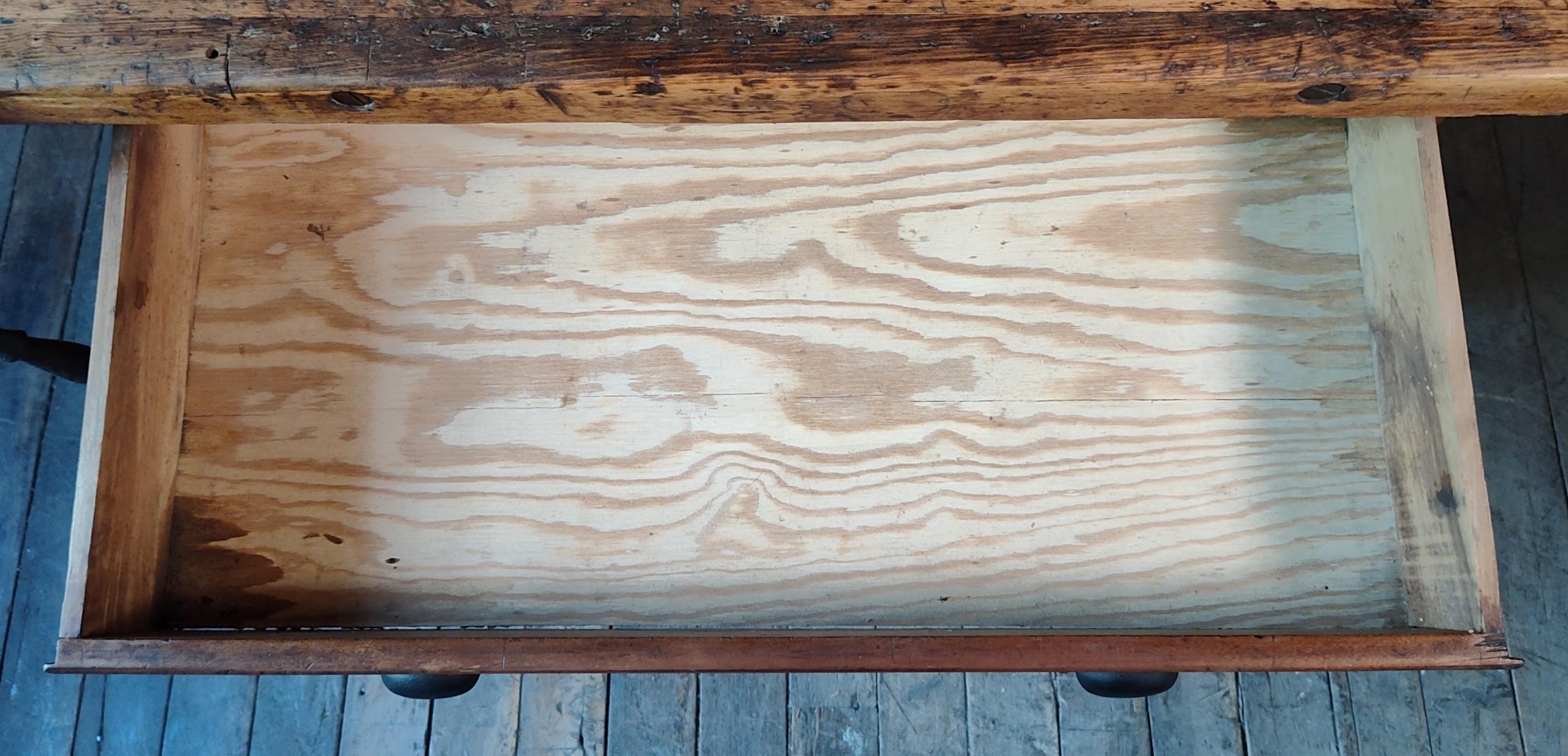 Vintage Storage Workbench with Quick Release Vise 6