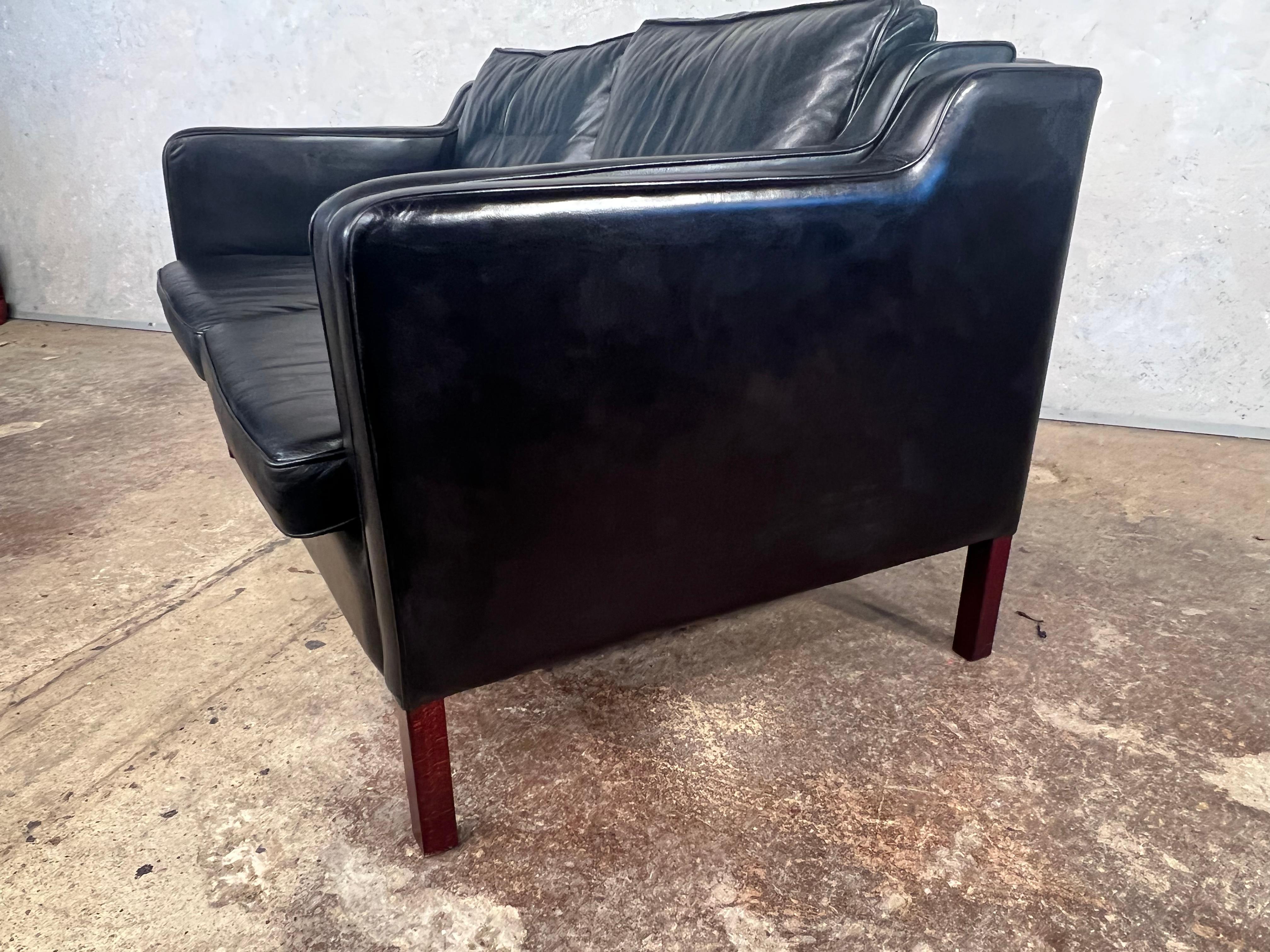 20th Century Vintage Stouby Danish 70s 2 Seater Black Leather Sofa Børge Mogensen Style #459 For Sale