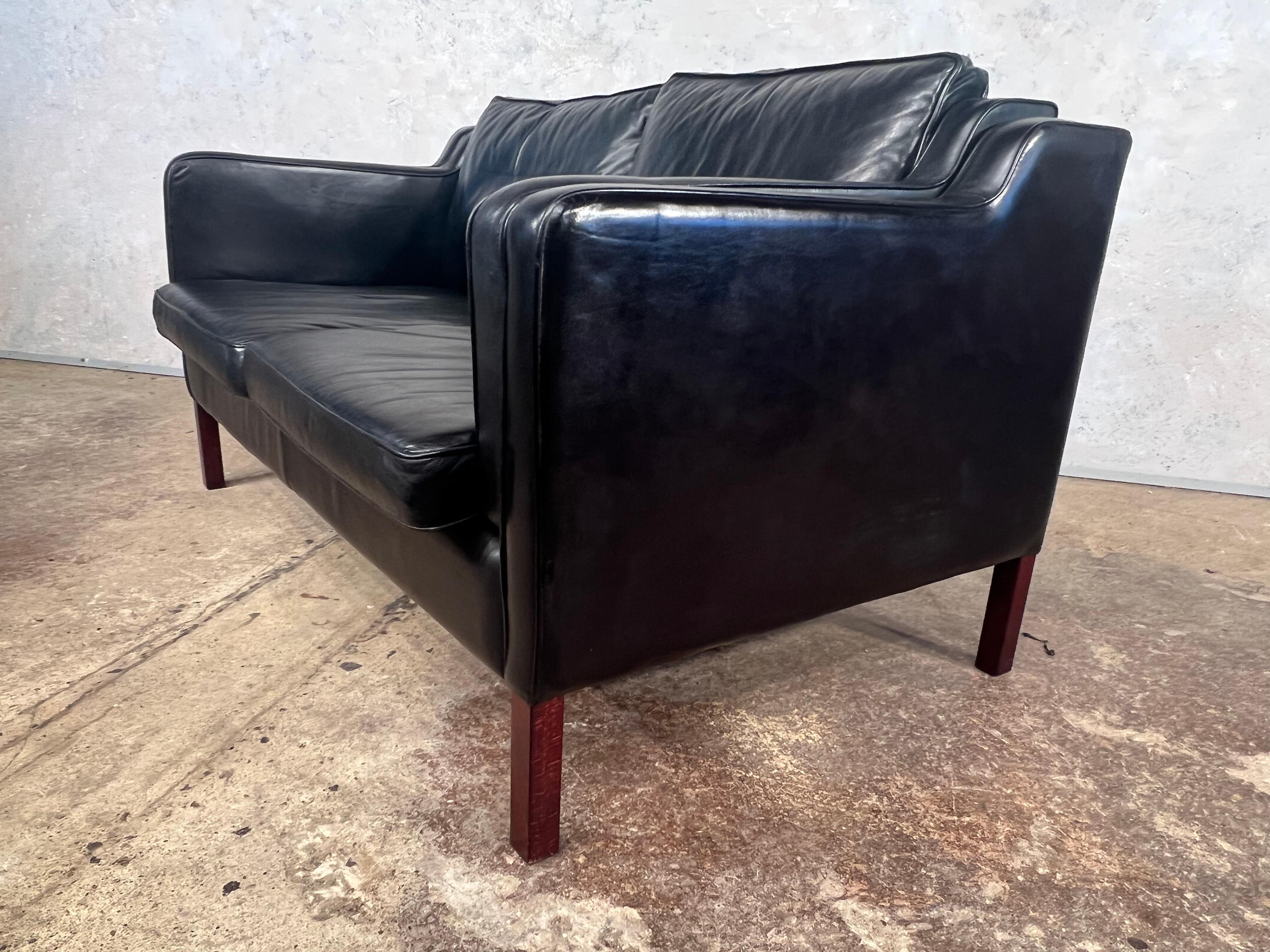 Vintage Stouby Danish 70s 2 Seater Black Leather Sofa Børge Mogensen Style #459 For Sale 1