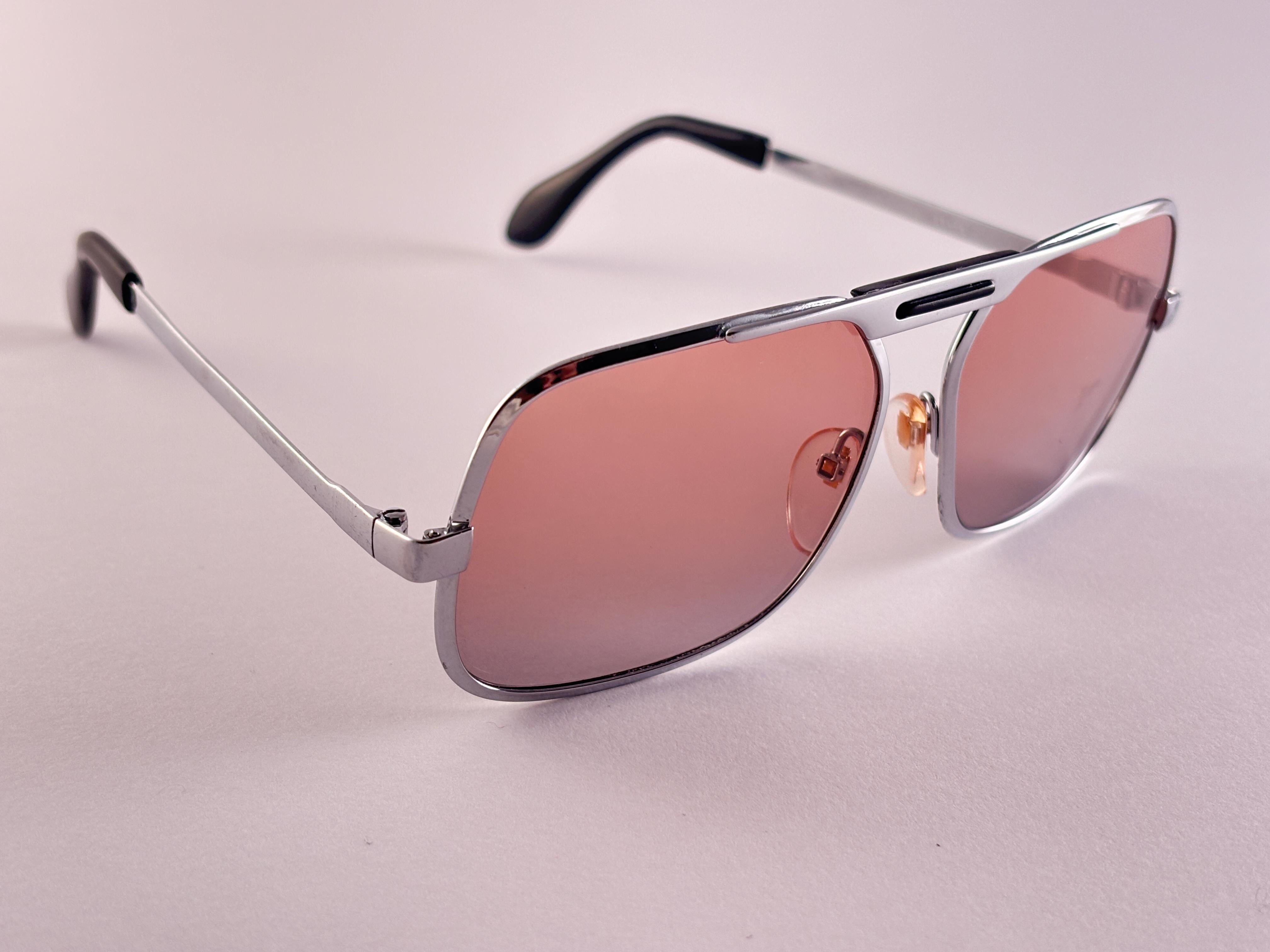 Vintage Strahler Silber Frame Rose Lenses 1970'S Sonnenbrille im Angebot 1