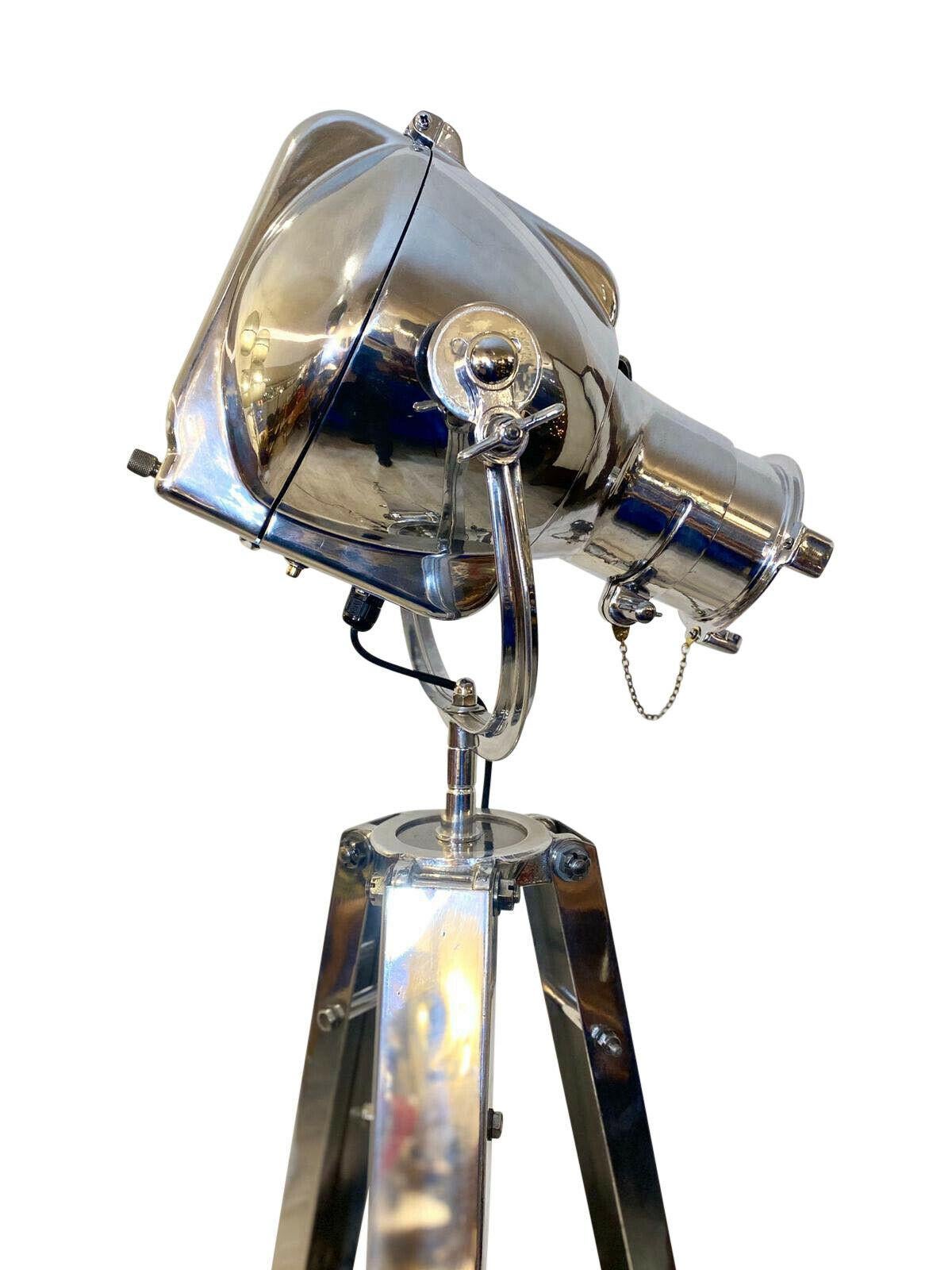 Rare British strand electric theatre lamp set on a WW2 base.

This iconic example of British design was made The Strand Lighting Company in their Covent Garden works in London’s West End.

This strand profile spotlight - also known as the 'Baby
