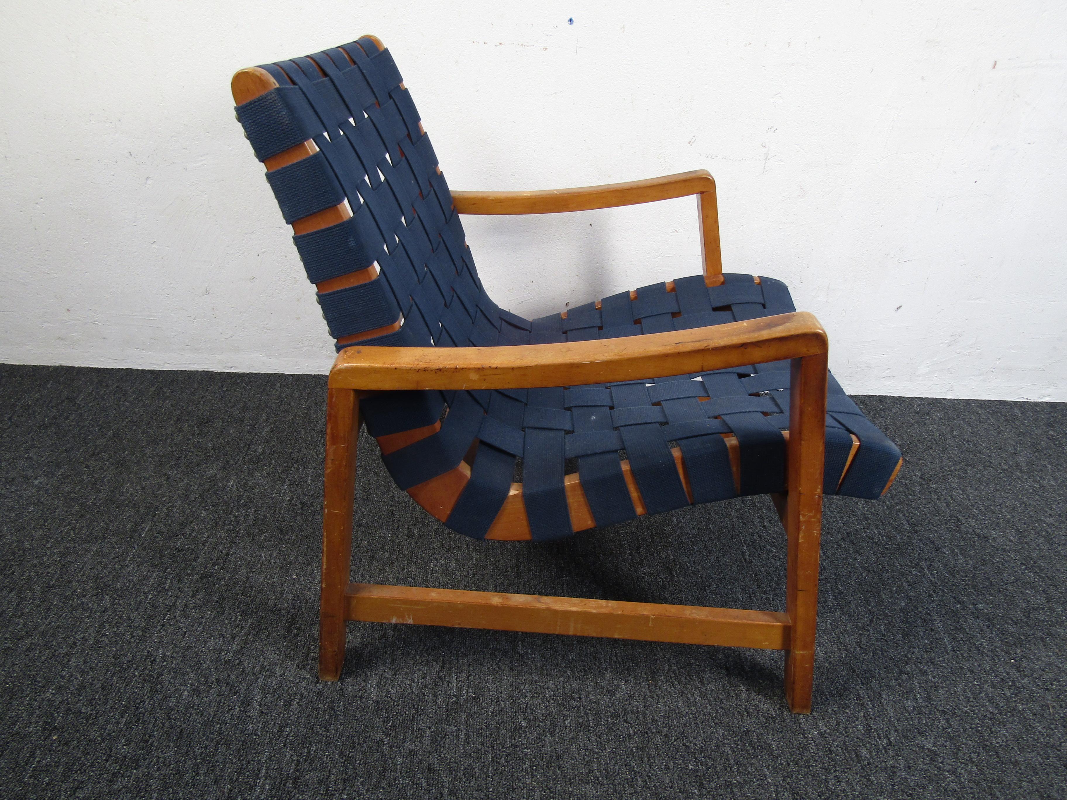 Mid-Century Modern Vintage Strap Chair For Sale