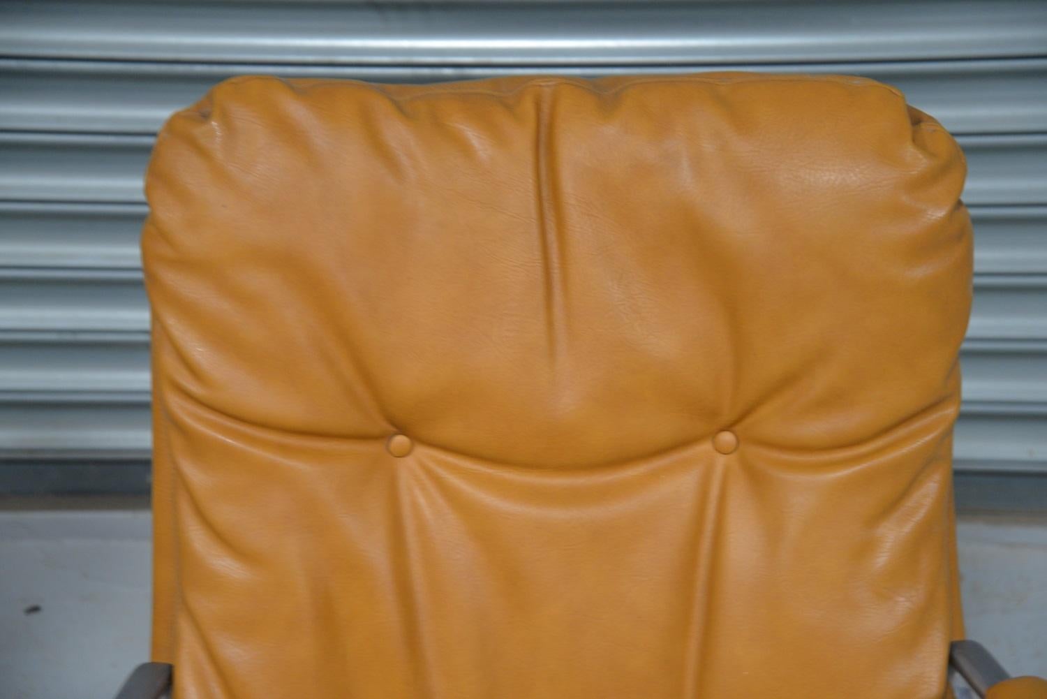 Vintage Strassle Gentilina Lounge Armchair by Andre Vandenbeuck, 1960s For Sale 9