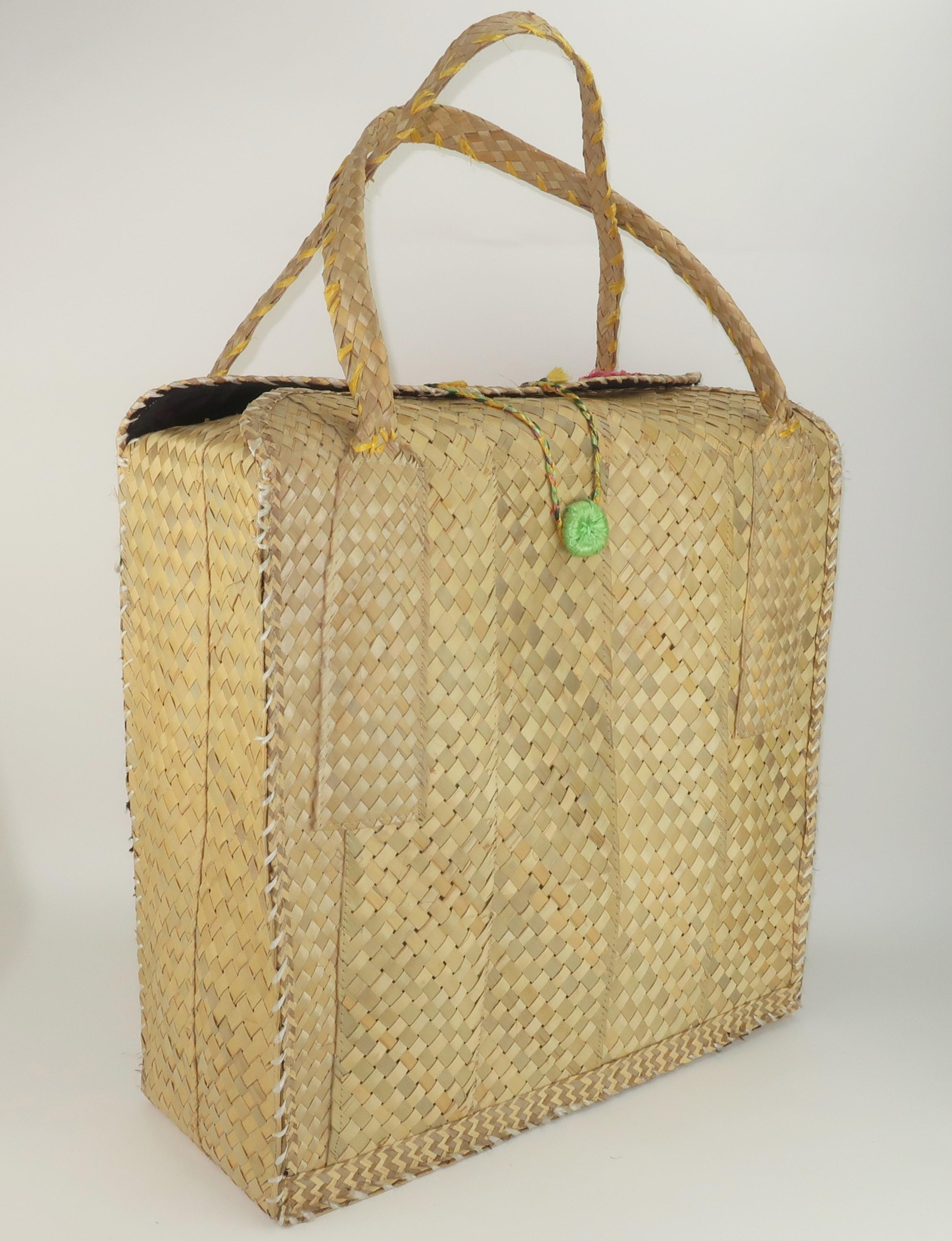 Vintage Straw Beach Bag Tote Handbag Suitcase For Sale 1