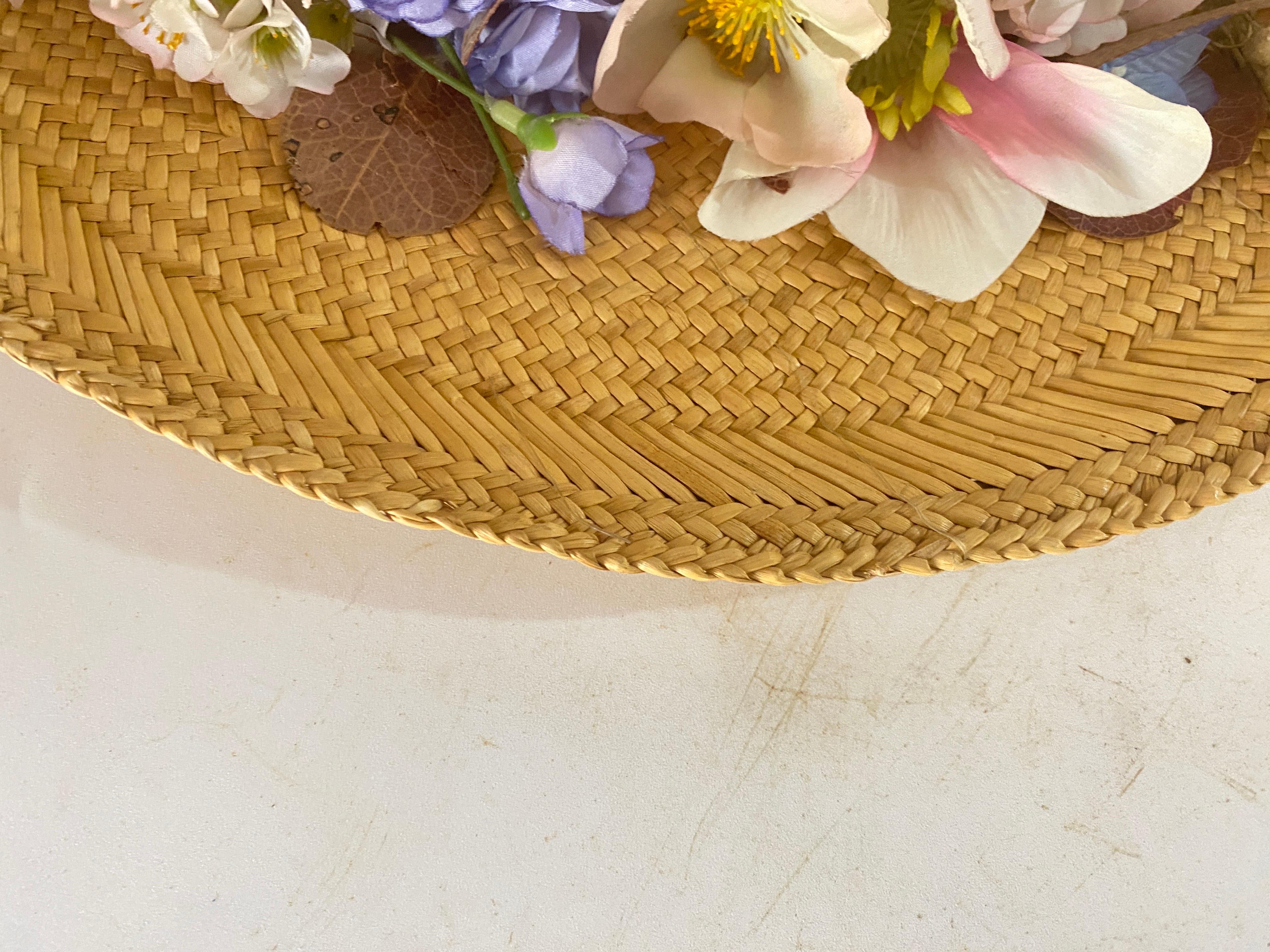 20th Century Vintage Straw Hat with Ribbon and Flowers For Sale