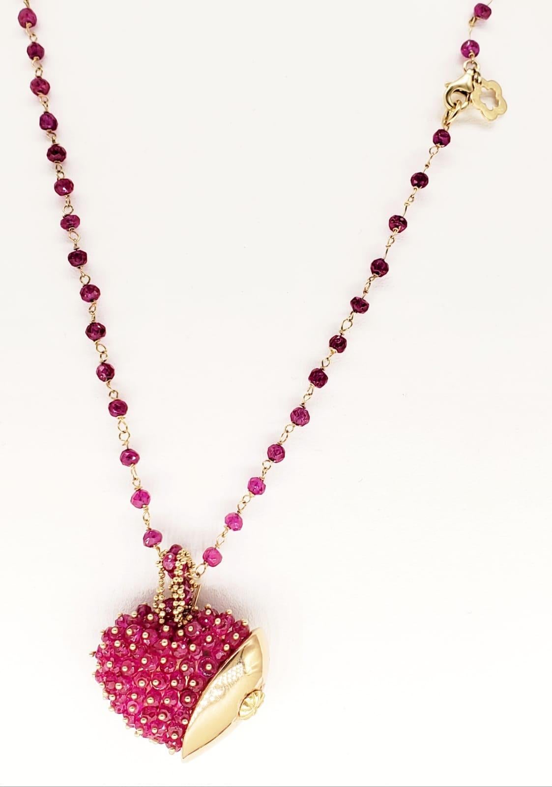 Women's Vintage Strawberry Heart 50 Carat Faceted Ruby Beads Necklace 14 Karat Gold
