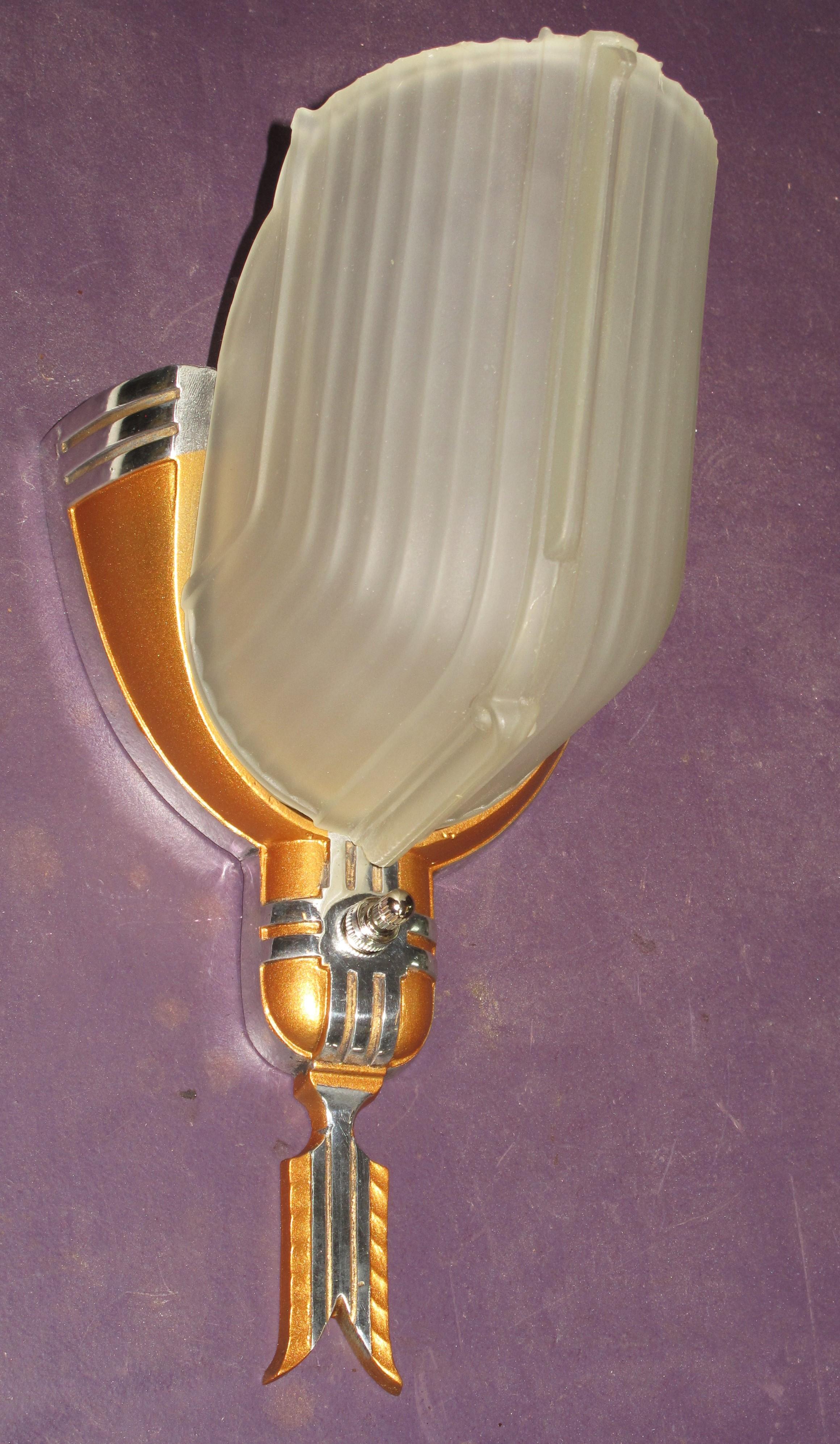 American Vintage Streamline Moderne Art Deco Wall Sconce Lights c.1930s