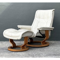 Vintage Stressless Ekornes Leather Lounge Chair und Ottoman