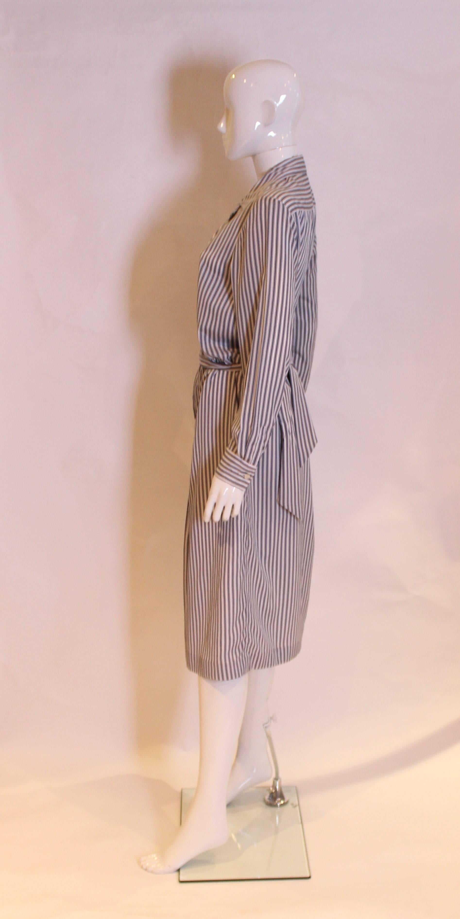  Vintage Stripe Shirtwaister by J Tiktiner France In Good Condition For Sale In London, GB