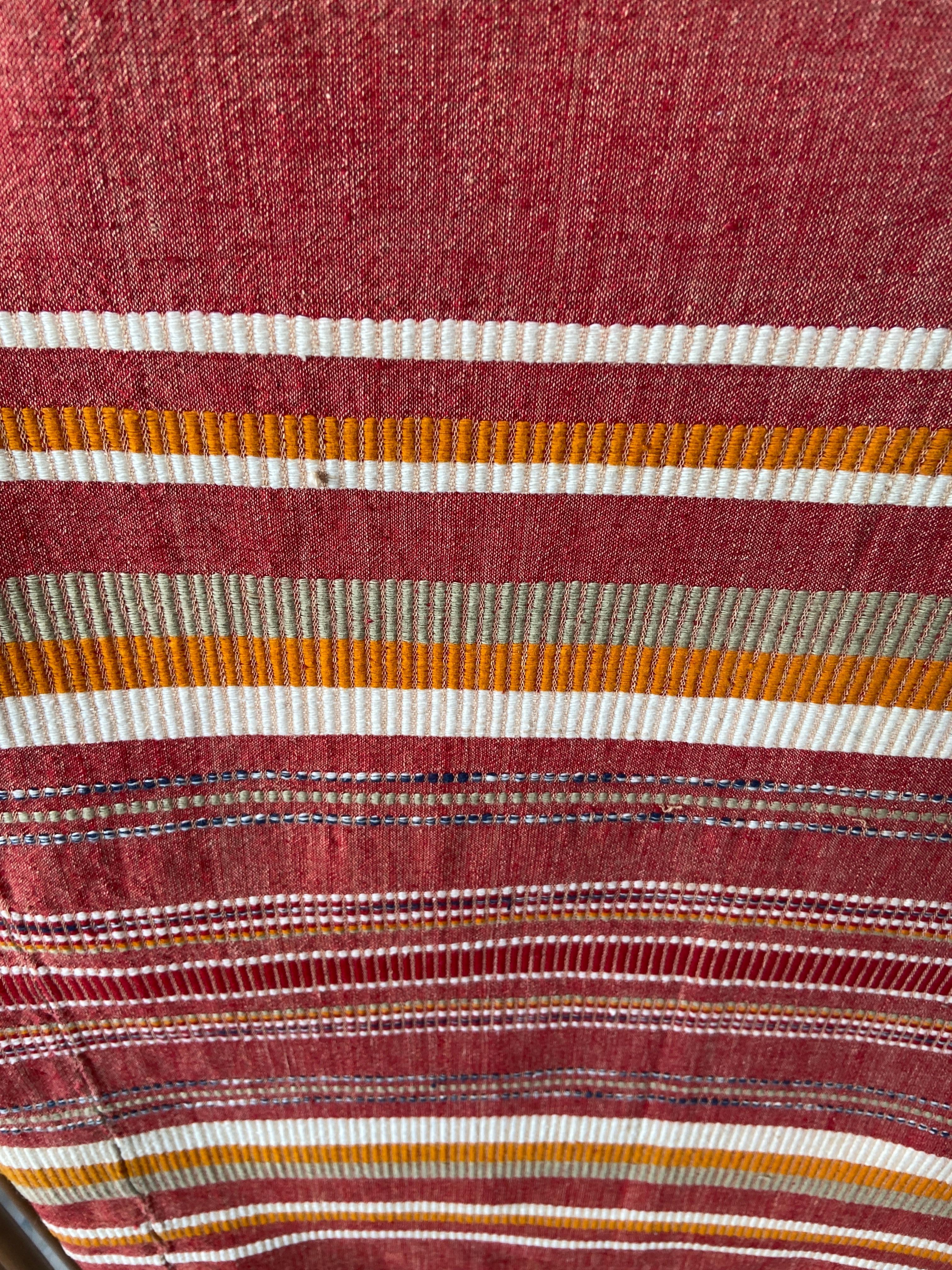 Vintage Striped Cotton Throw with Fringes, USA 20th Century For Sale 2