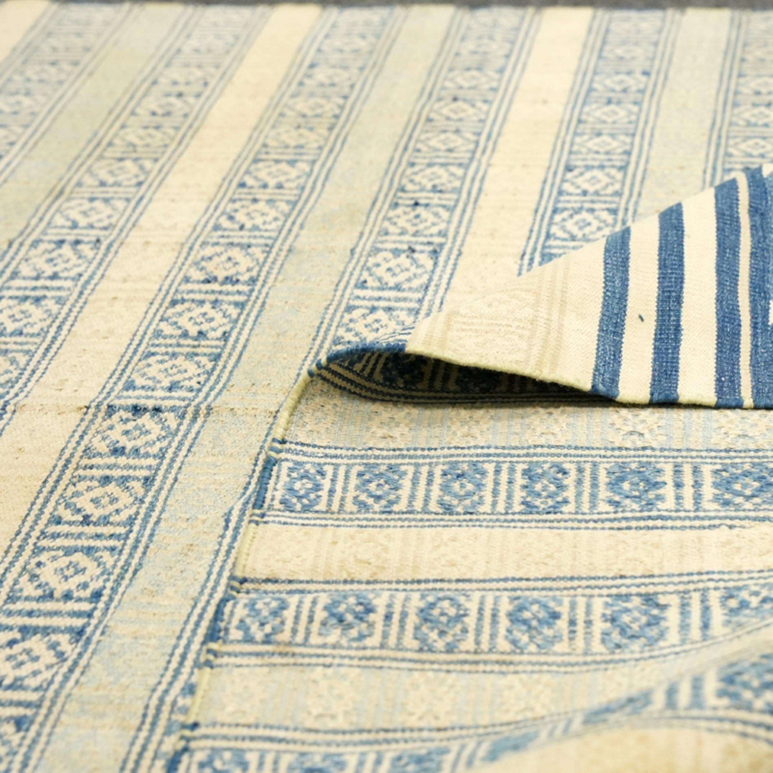 Vintage Striped Dhurrie Runner Rug in Blue and Beige Tones  Rug & Kilim In Good Condition For Sale In Long Island City, NY