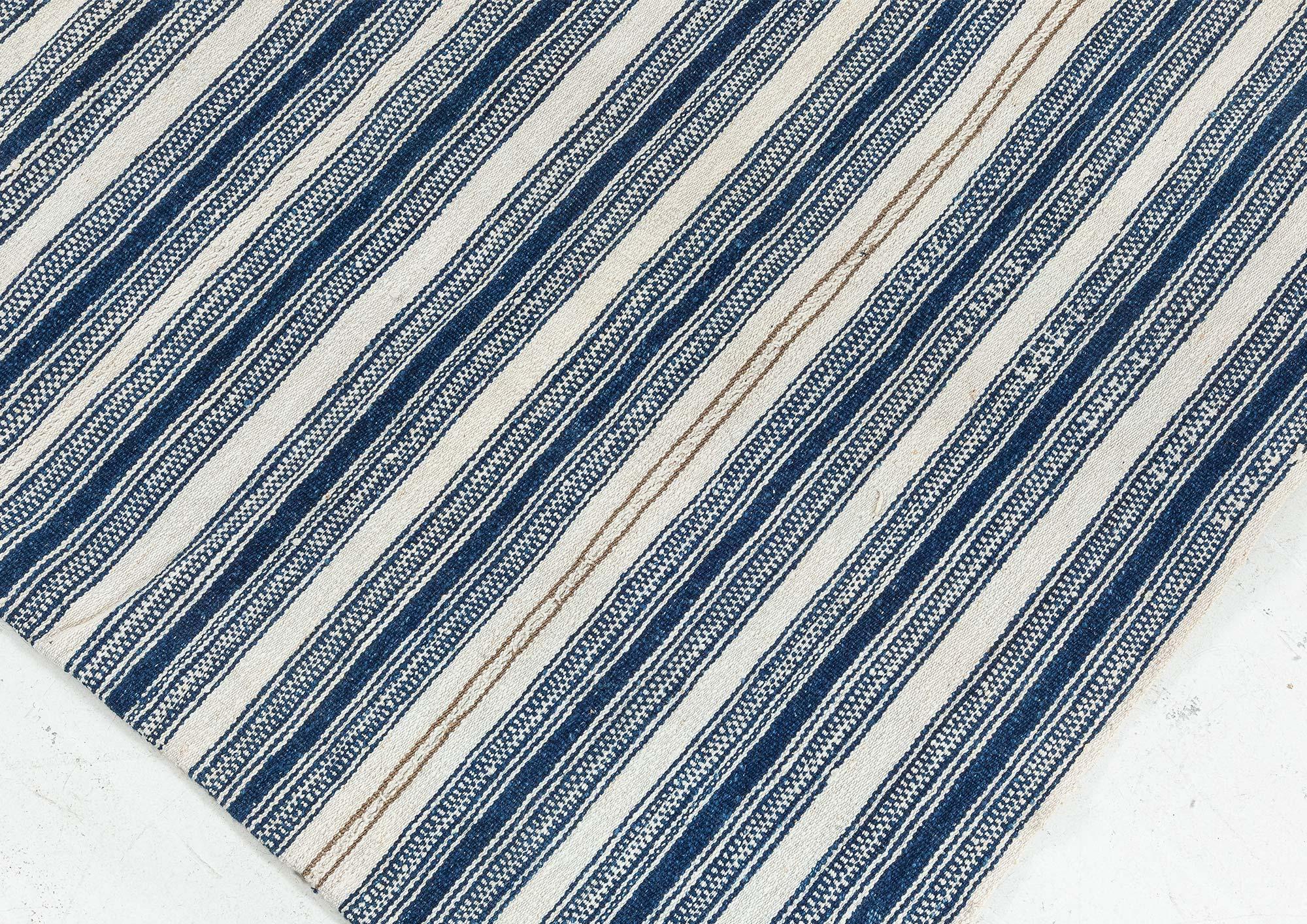 20ième siècle Vintage Striped Persian Kilim Rug Doris Leslie Blau en vente