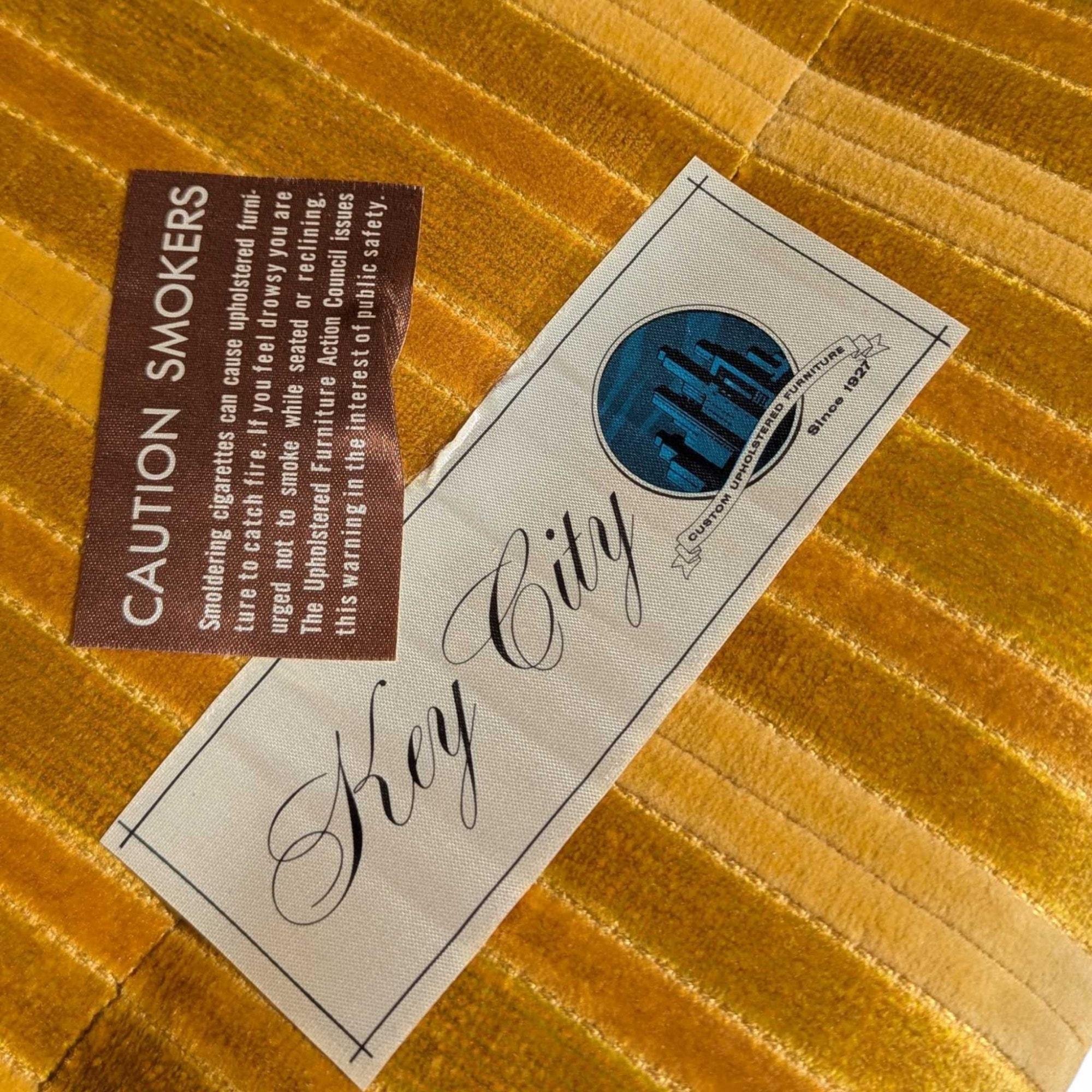 Vintage Striped Yellow Tufted Lounge Chair, Mid-Century Modern im Angebot 3