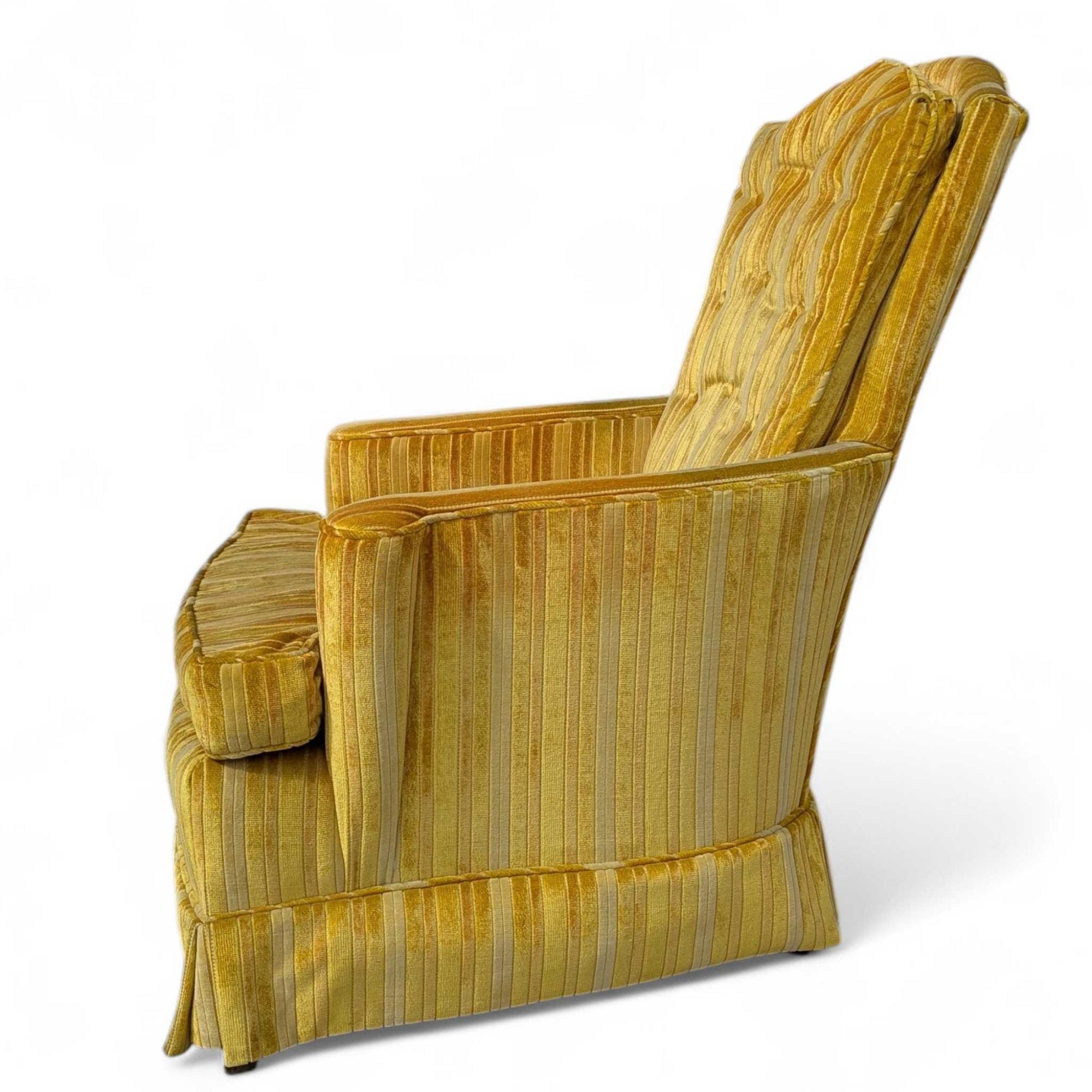 Vintage Striped Yellow Tufted Lounge Chair, Mid-Century Modern im Angebot 9