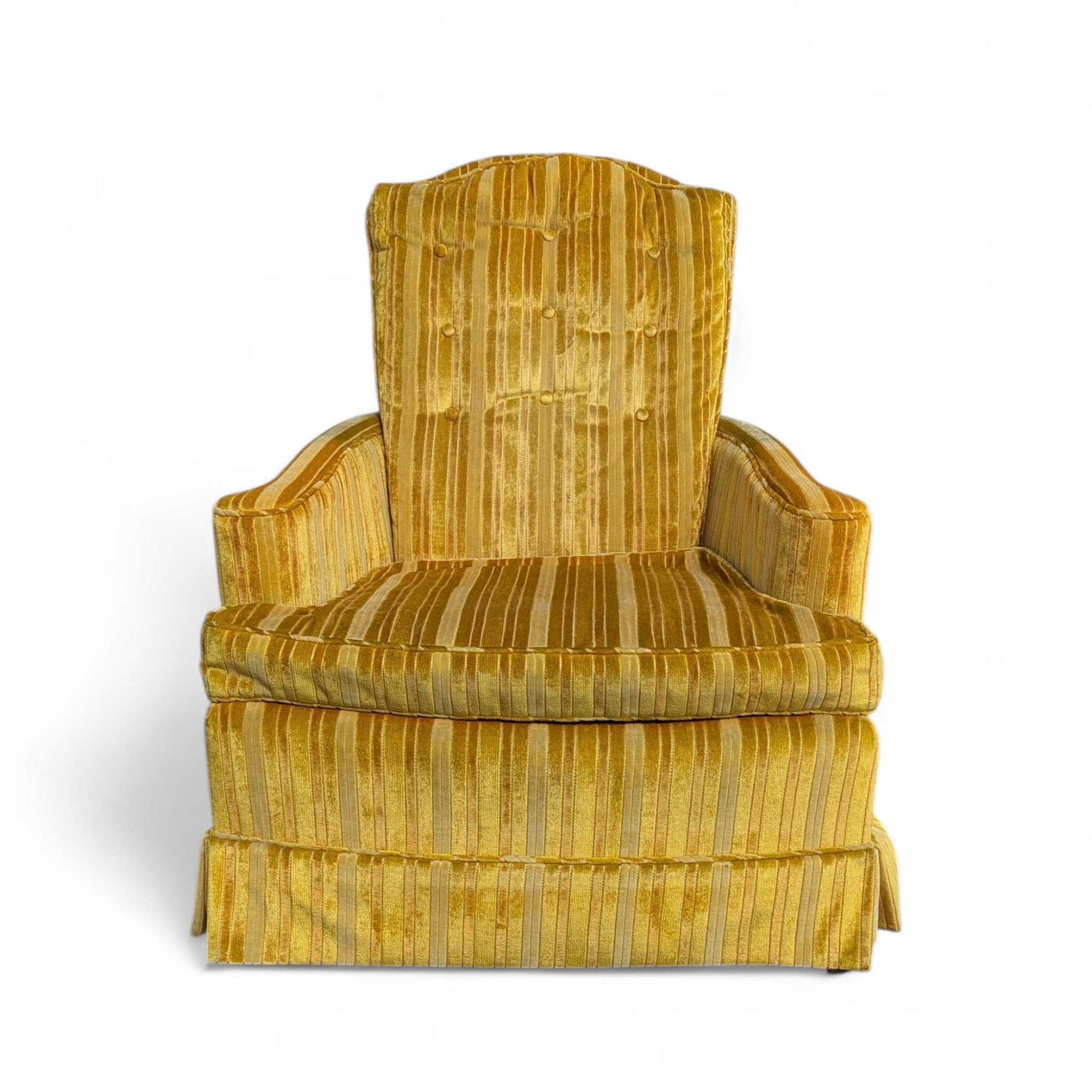 Vintage Striped Yellow Tufted Lounge Chair, Mid-Century Modern im Angebot 11