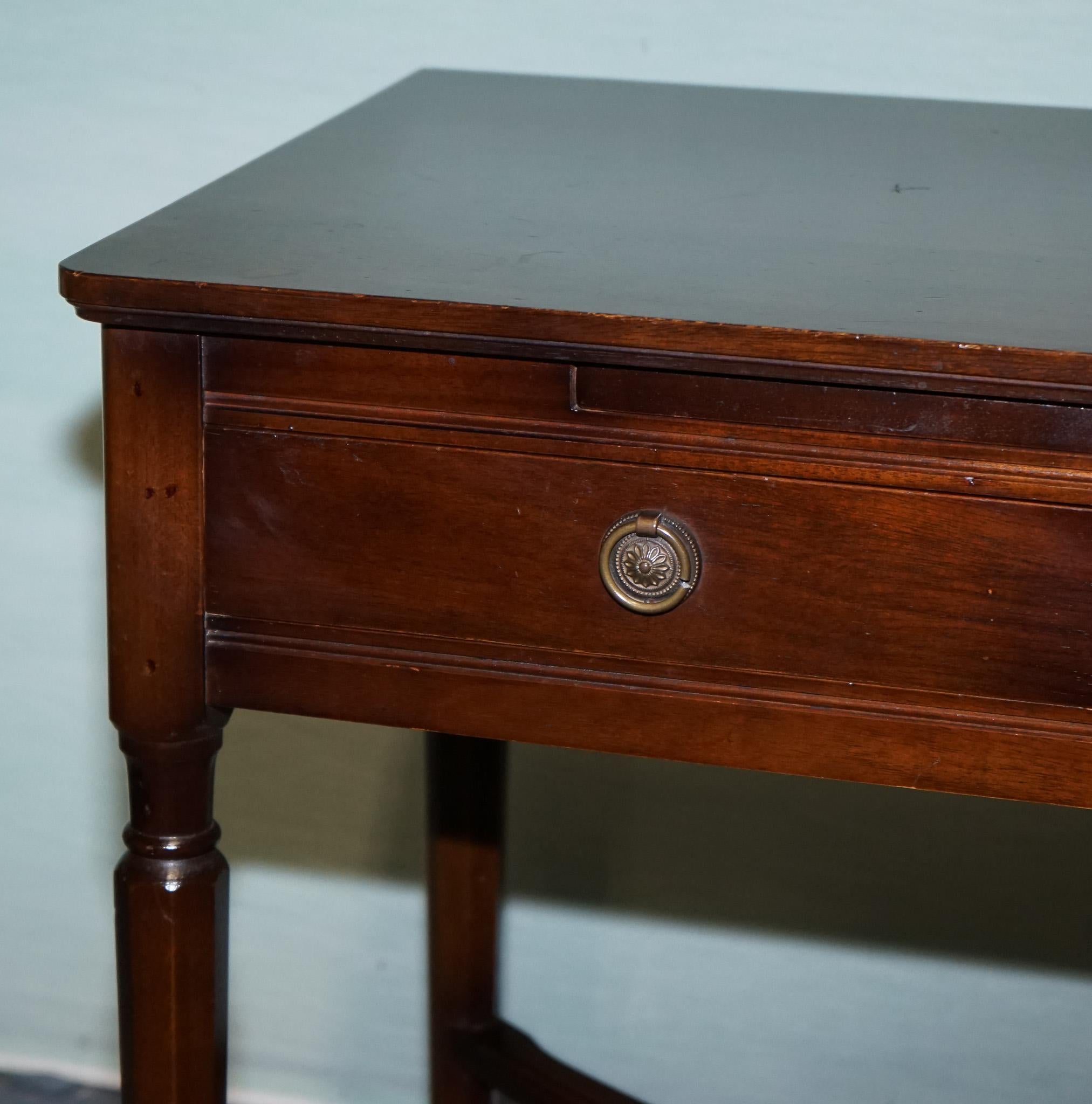 VINTAGE STRONGBOW GAME WRITING DESK WITH PULL OUT TRAY WITH LEATHER iNLAY For Sale 8