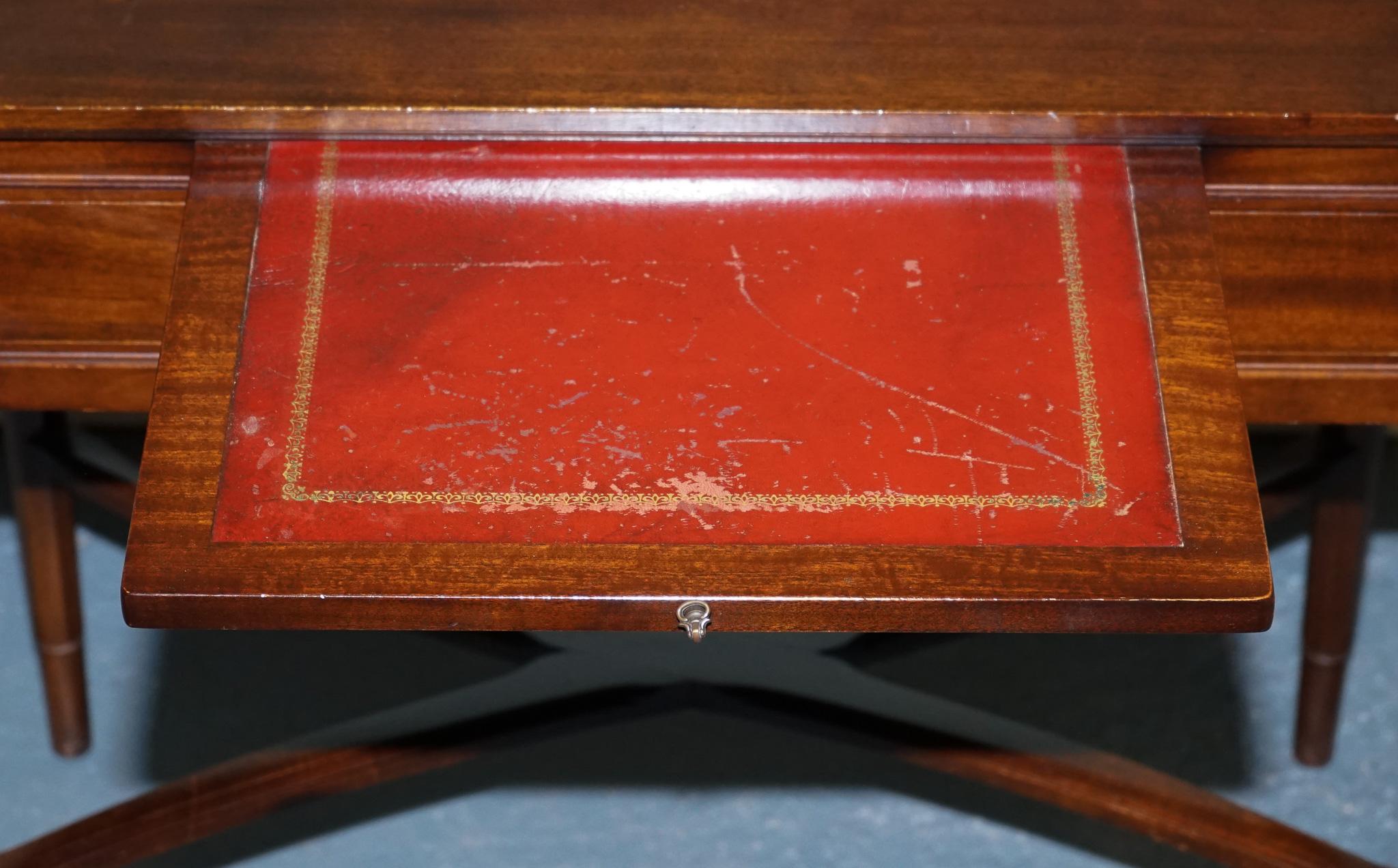 VINTAGE STRONGBOW GAME WRITING DESK WITH PULL OUT TRAY WITH LEATHER iNLAY For Sale 9