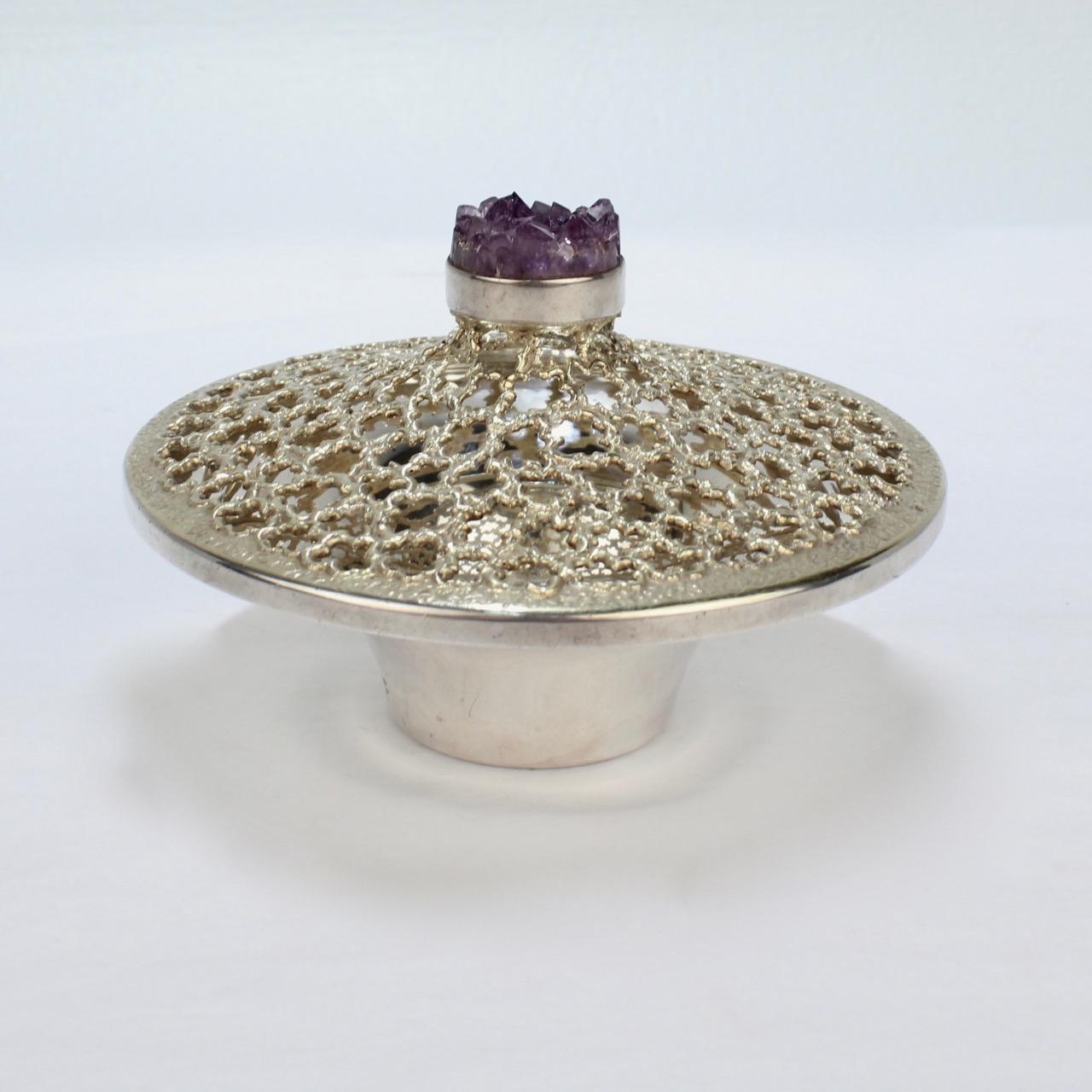 Vintage Stuart Devlin Sterling Silver and Amethyst Reticulated Covered Posy Bowl In Good Condition In Philadelphia, PA
