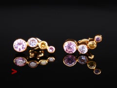 Vintage stud Earrings solid 18 Gold / 1 gr