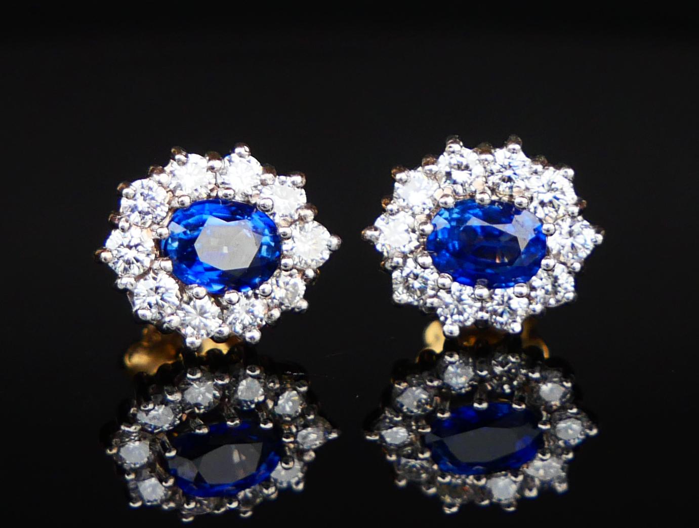 Retro Vintage stud Halo Earrings 1.6ctw Sapphires 1.6ctw Diamonds solid 18K Gold / 6gr For Sale