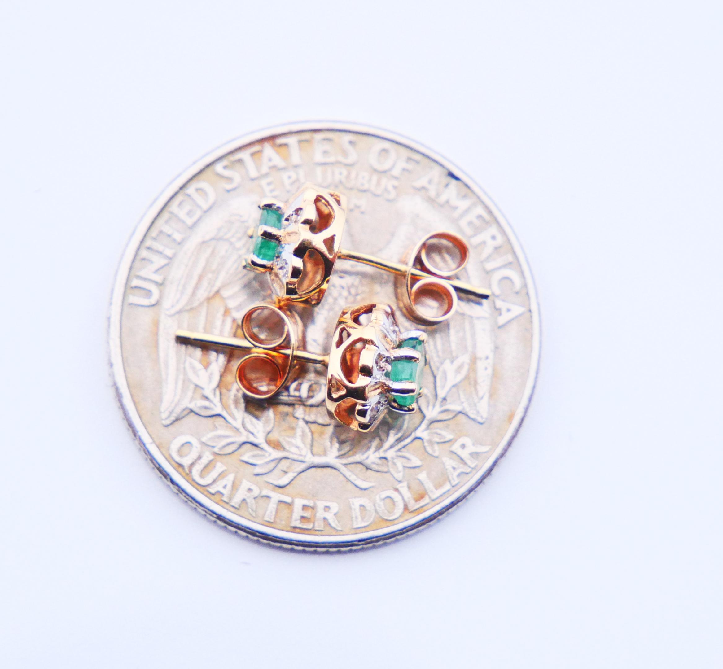 Vintage Ohrstecker Halo Ohrringe natürliche Smaragde Diamanten massiv 18K Gold / 1,3 gr im Angebot 1