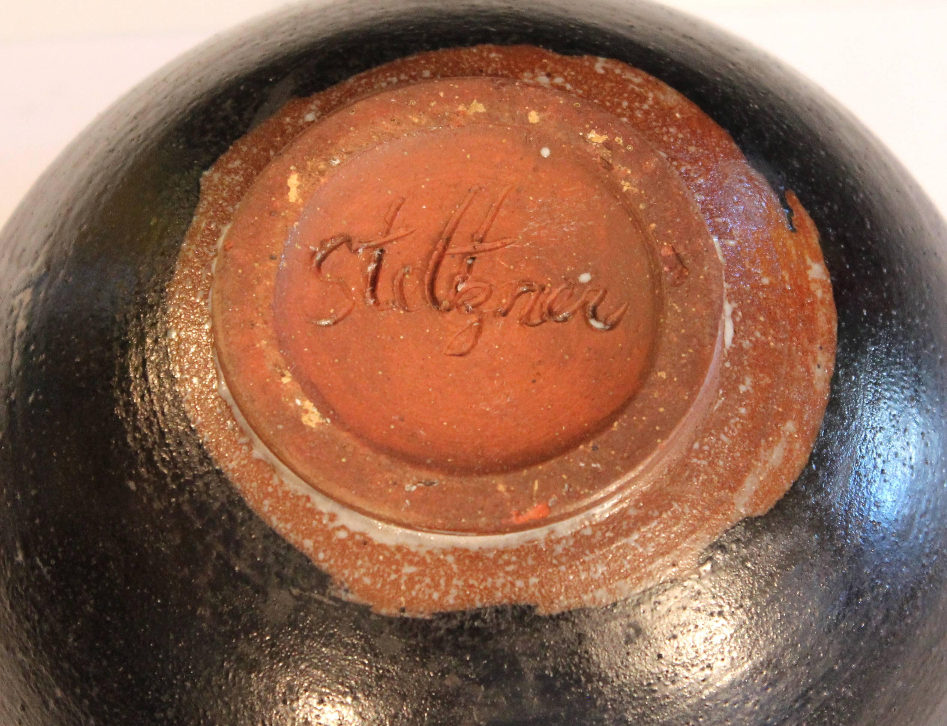 Vintage Studio Bowl Dick Steltzner Pottery Black Signed Natzler Beato Alfred In Excellent Condition In Wilton, CT
