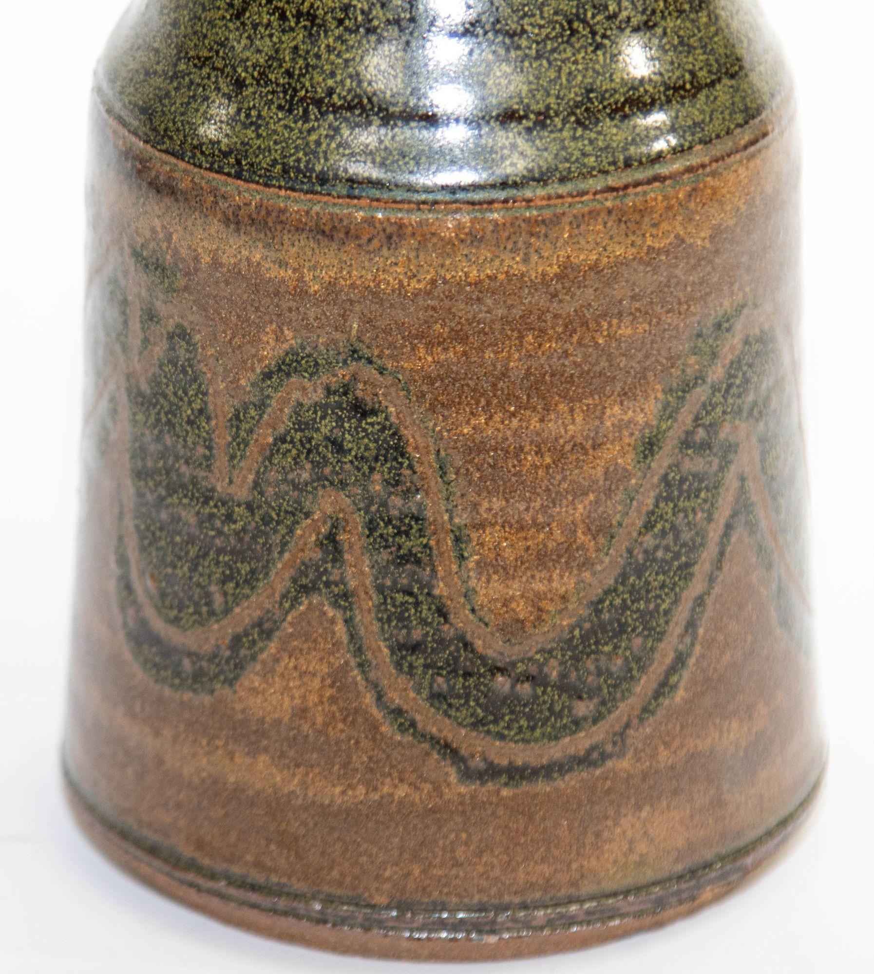 Américain Vase en poterie de grès vintage de Studio California Design, années 1960 en vente