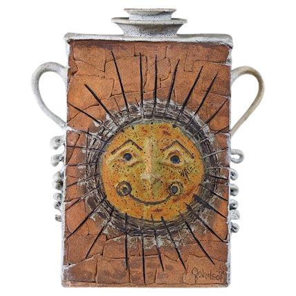 Vintage Studio Pottery Cerámica Figura de Sol, Firmado Johnson