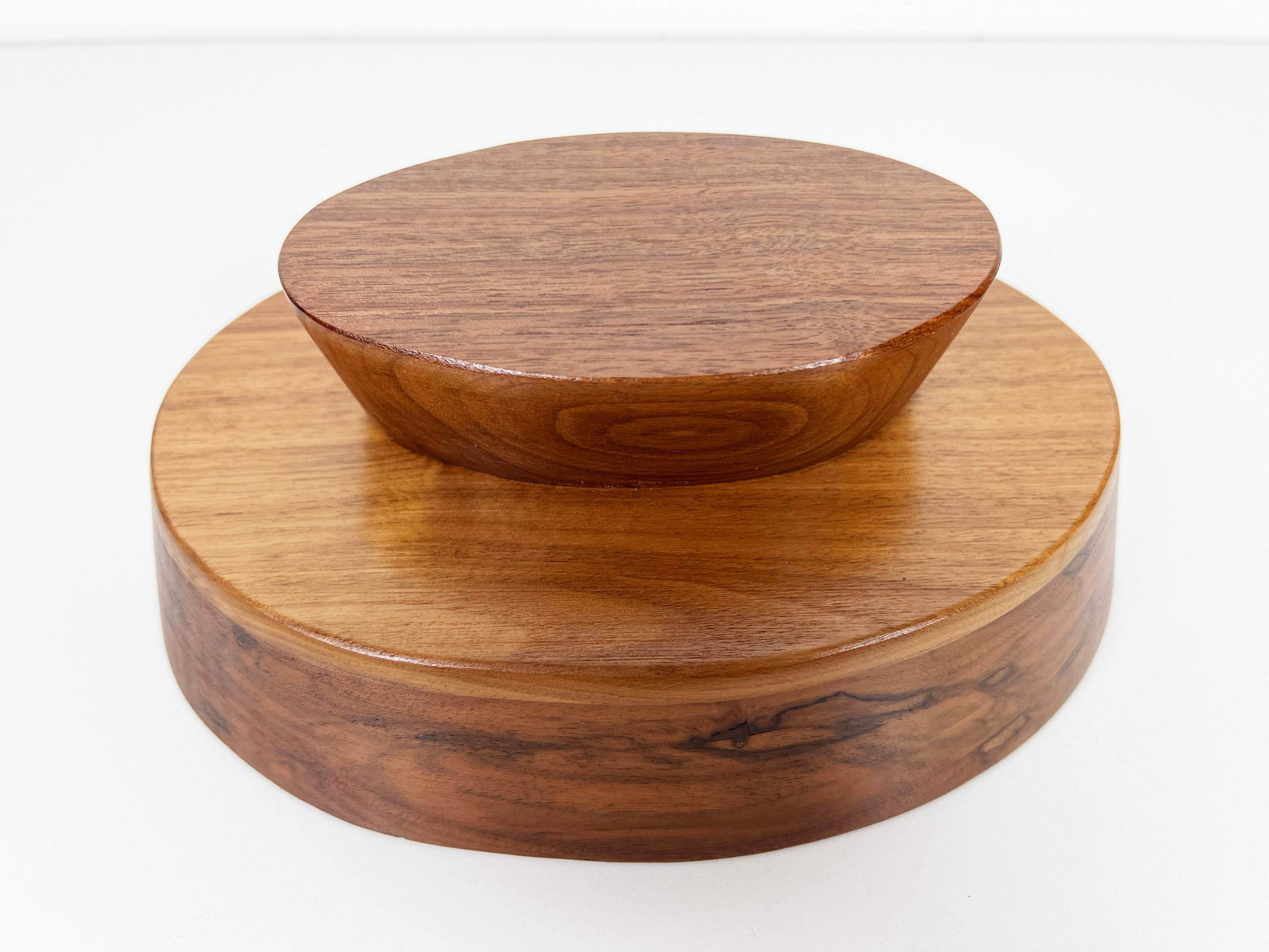 Vintage Studio Crafted Walnut Footed Bowl For Sale 3