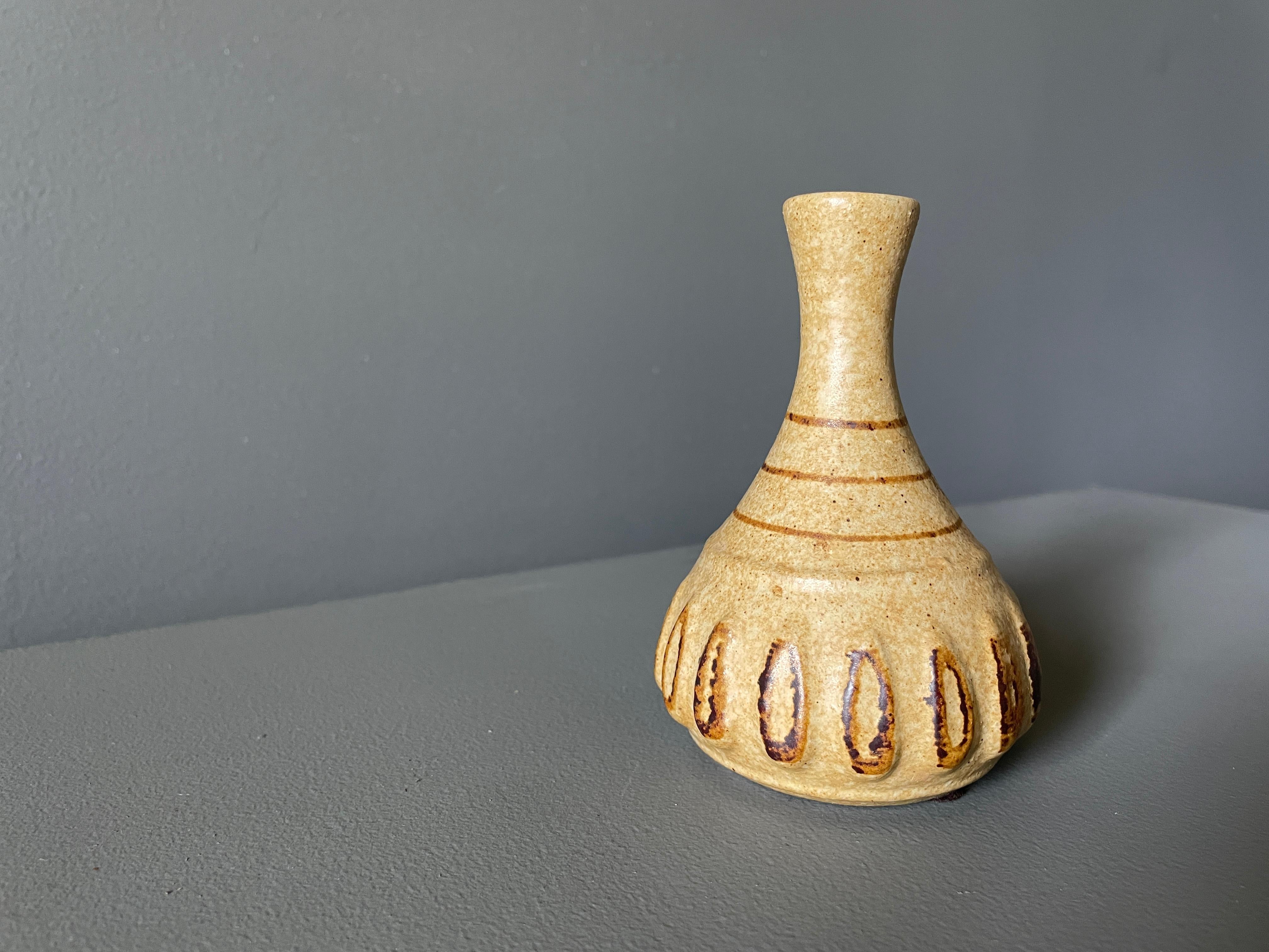 Mid-Century Modern Vintage Studio Crafted Weed Pot Bud Vase circa 1960s