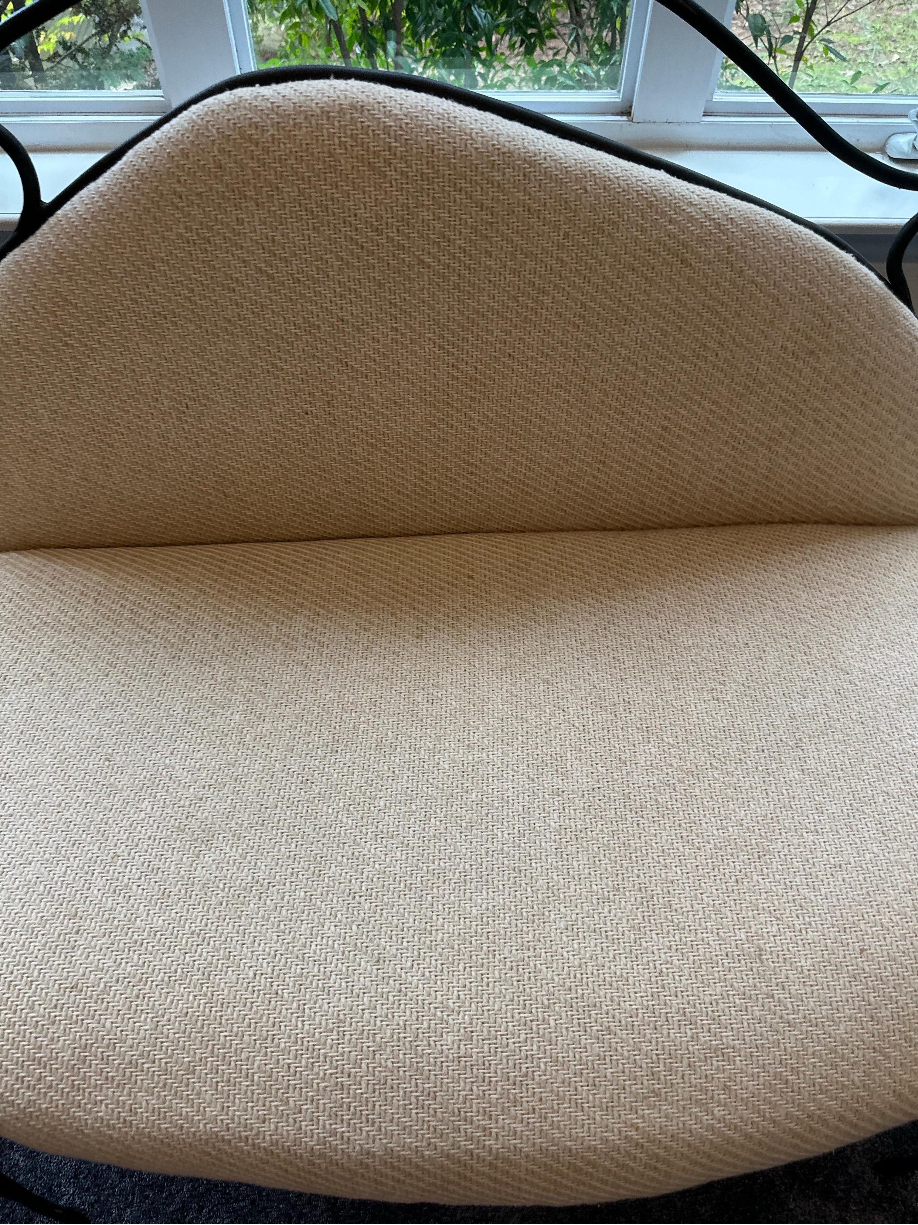 Banc artisanal en fer forgé Vintage Studio Made Bon état - En vente à Roanoke, VA