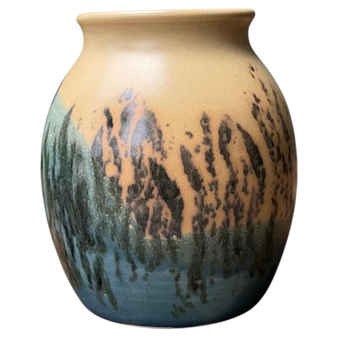 Studio Pottery-Vase aus dem Studio, glasiert im Angebot