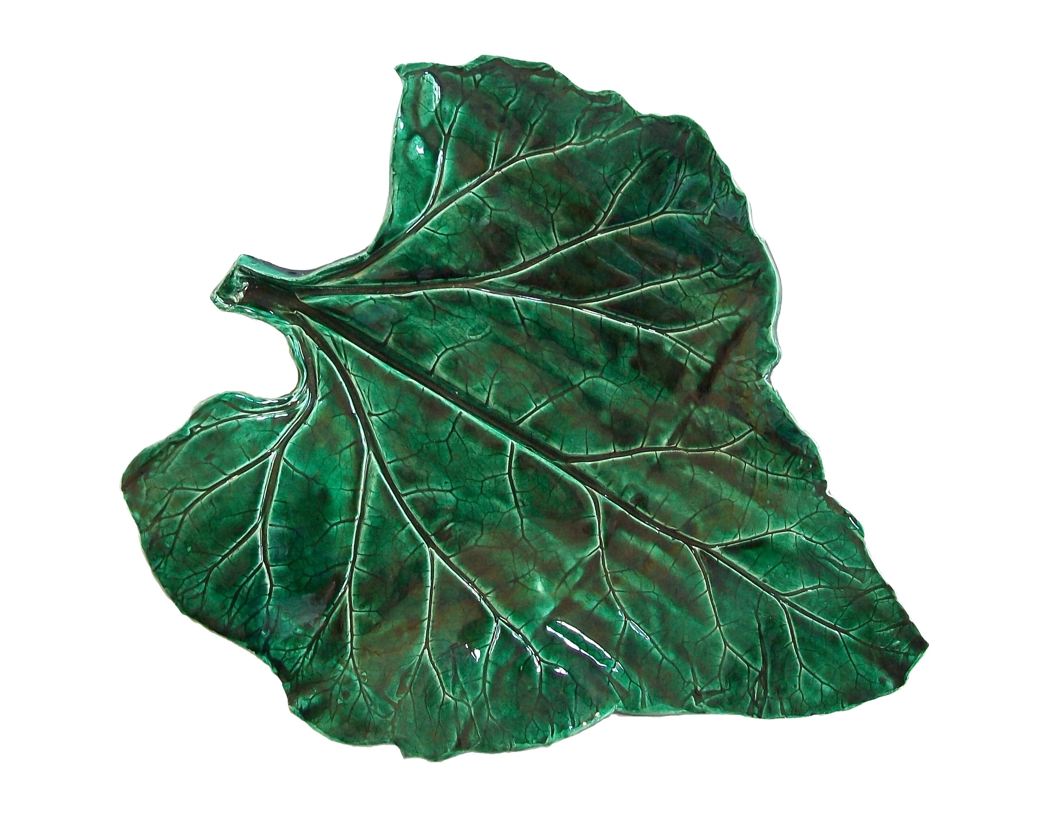 Glazed Vintage Studio Pottery Green Leaf Platter, Unsigned, Canada, 20th Century For Sale