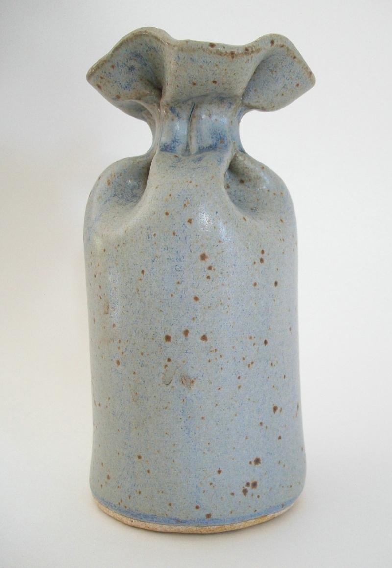 Mid-Century Modern Vintage Studio Pottery 'Gunny Sack' Vase - Unsigned - Canada - Mid 20th Century For Sale
