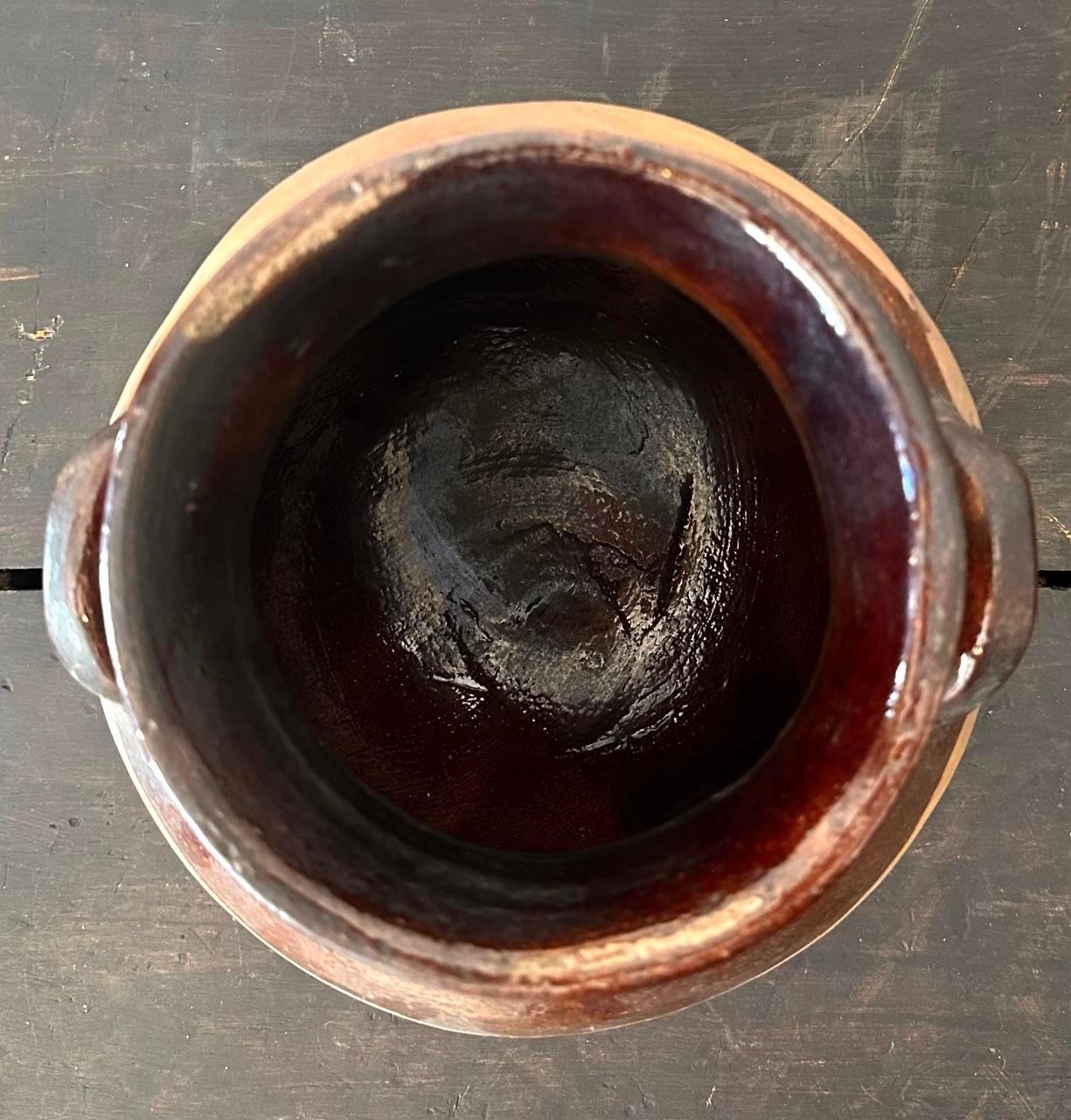 Nordamericano Studio Pottery d'epoca mezzo vaso smaltato con maniglie in vendita