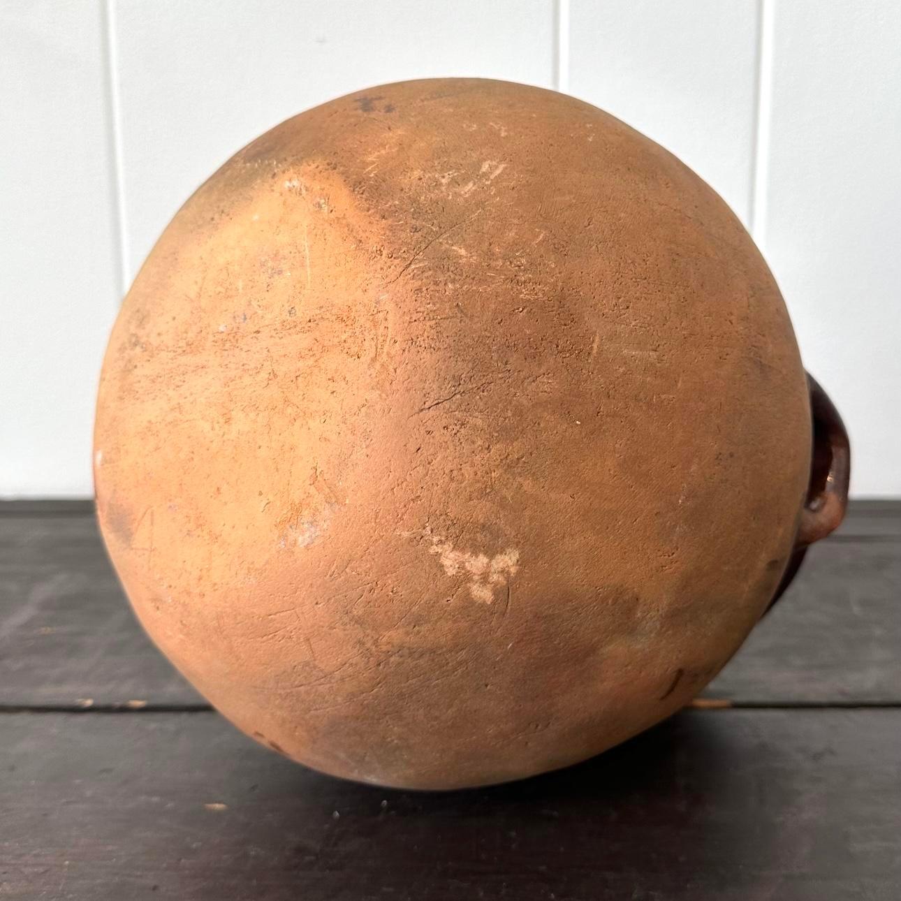 Studio Pottery d'epoca mezzo vaso smaltato con maniglie in vendita 1