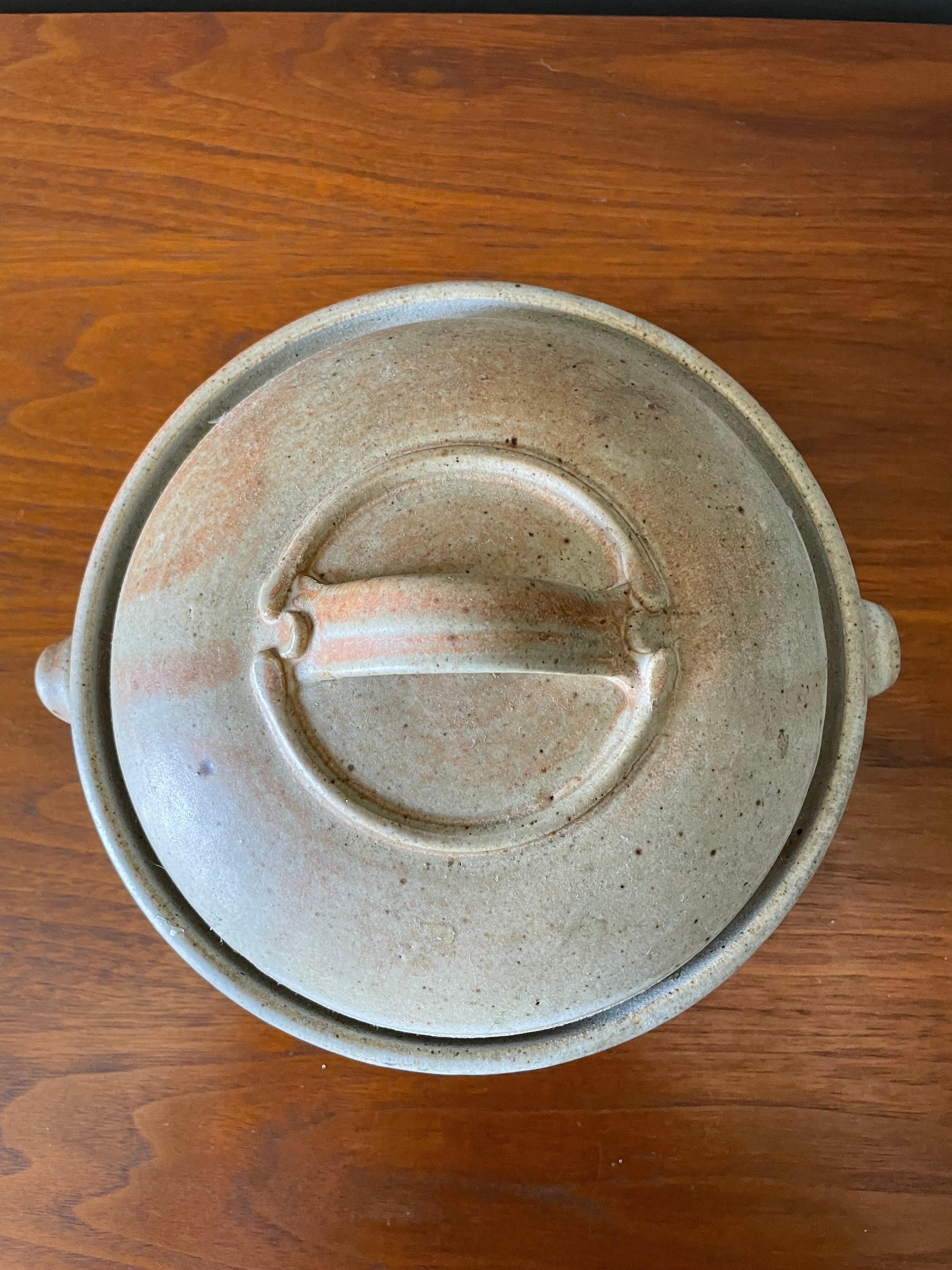 Vintage studio pottery lidded ceramic circa 1970s. Beautiful neutral colors, in a period correct matte glaze.