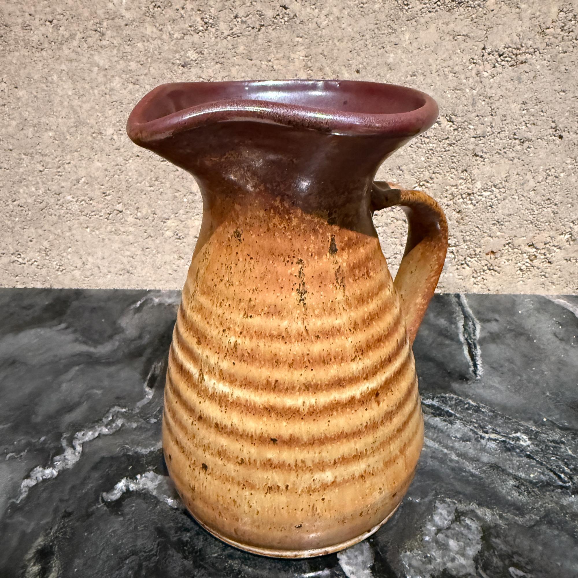 Vintage Studio Pottery Pitcher Earthenware Rustic Farmhouse In Fair Condition For Sale In Chula Vista, CA