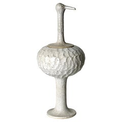 Vintage Studio Pottery Escultura de cerámica de gres con tapa de avestruz de John Wenzel