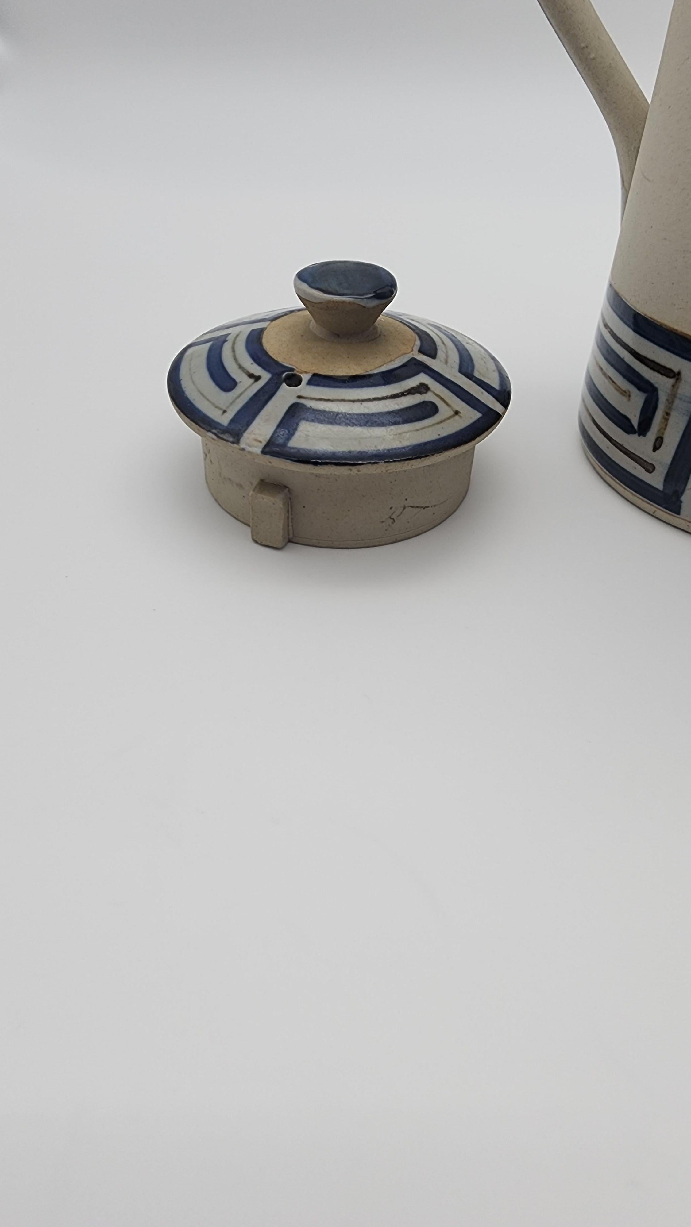 Vintage Studio Pottery Teekanne im Angebot 1