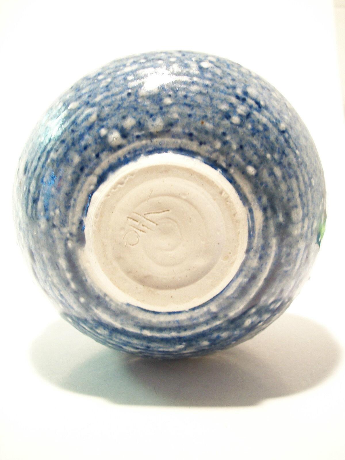 Vintage Studio Pottery Vase - Manipulated Rim - Signed - Late 20th Century For Sale 1
