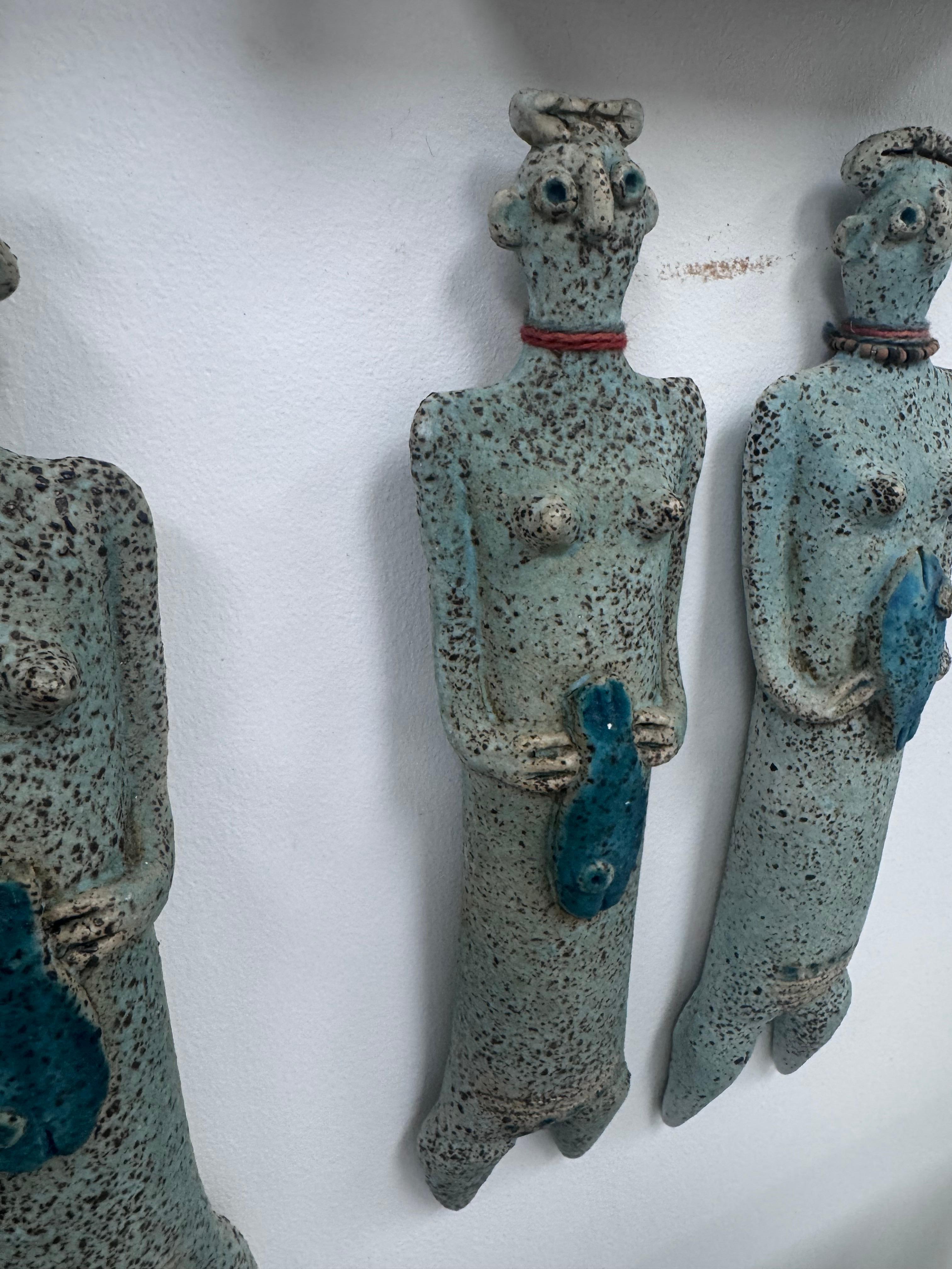 Vintage Studio Pottery Wall Sculptures Collection - Signed 20th Century Art (20. Jahrhundert) im Angebot