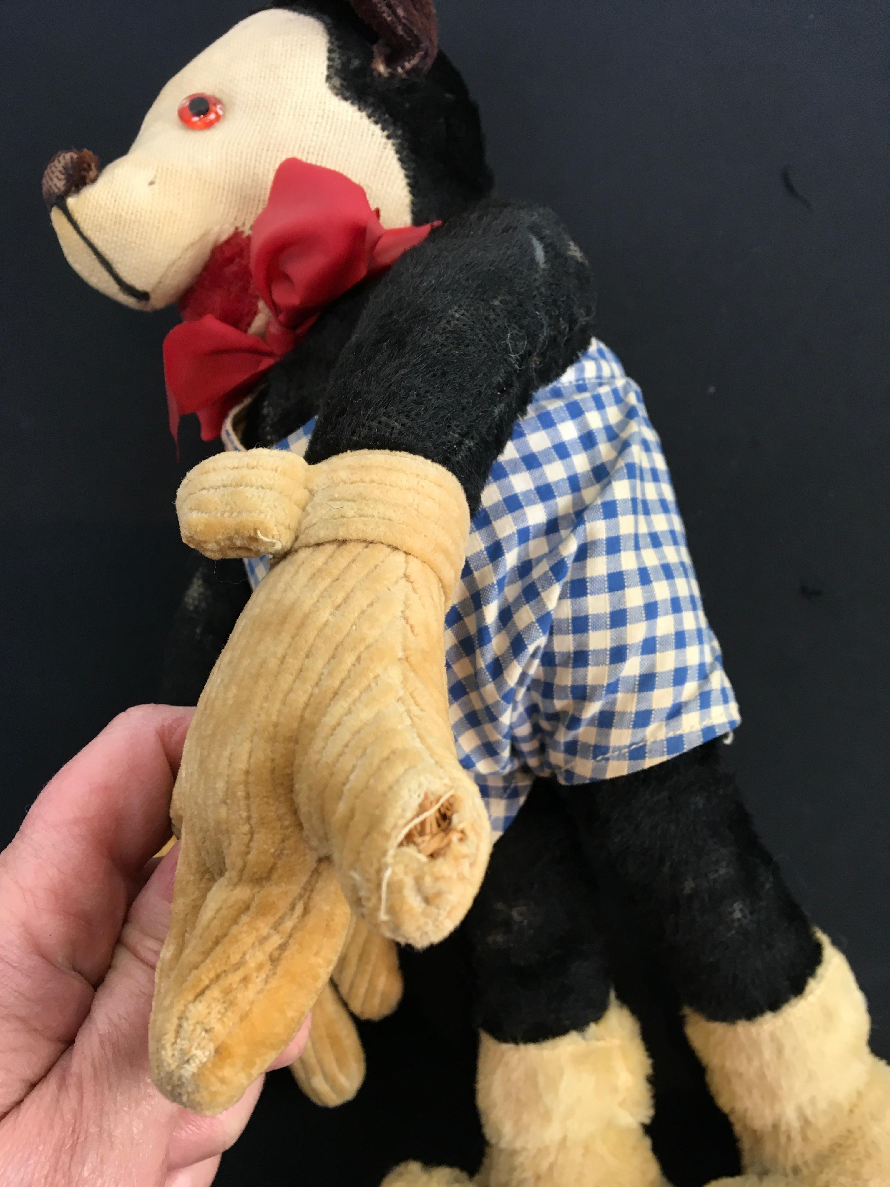 Vintage geraffte Mickey-Puppe, Kinderspielzeug  im Angebot 4