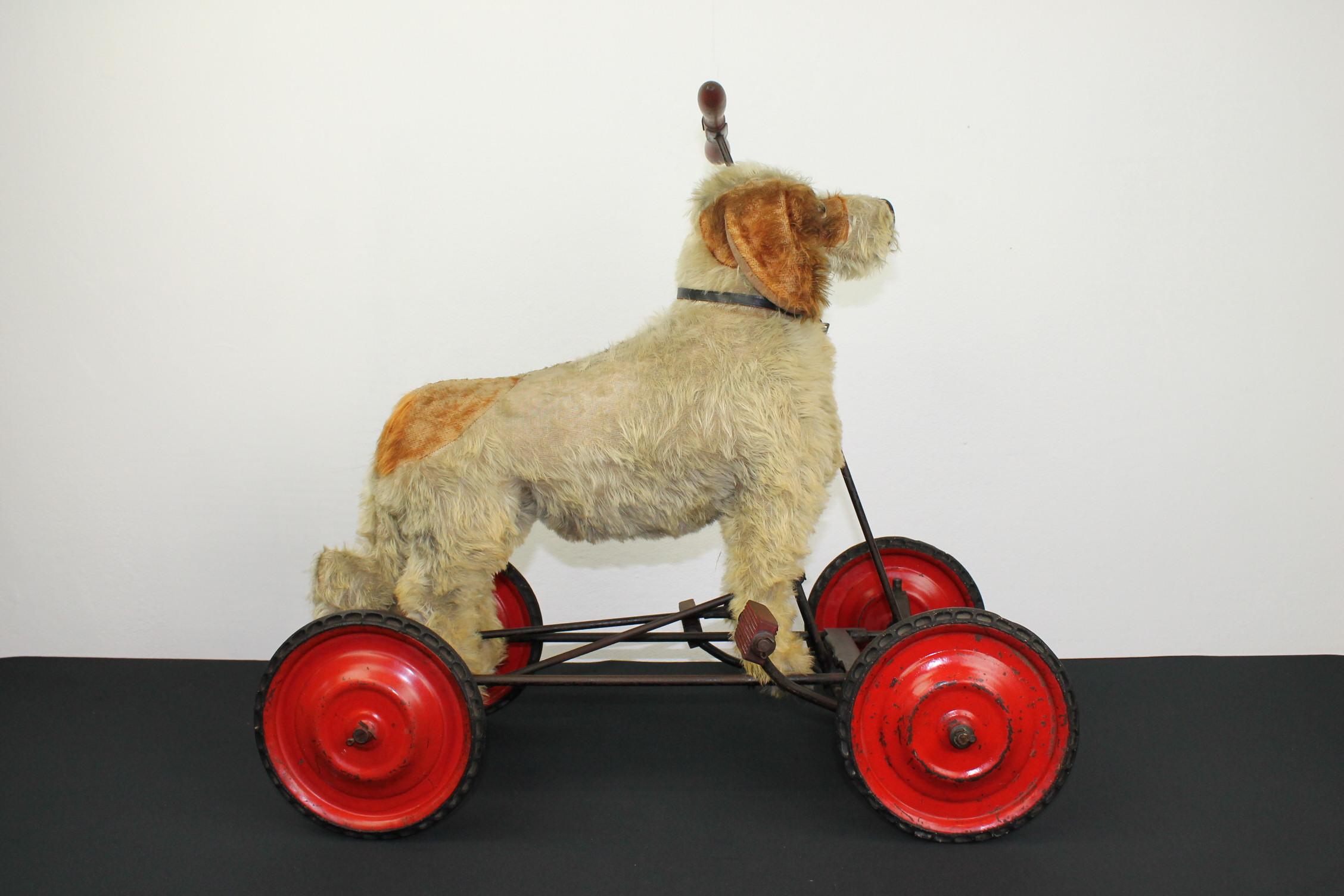 Vintage Stuffed Pedal Toy Dog , France 3
