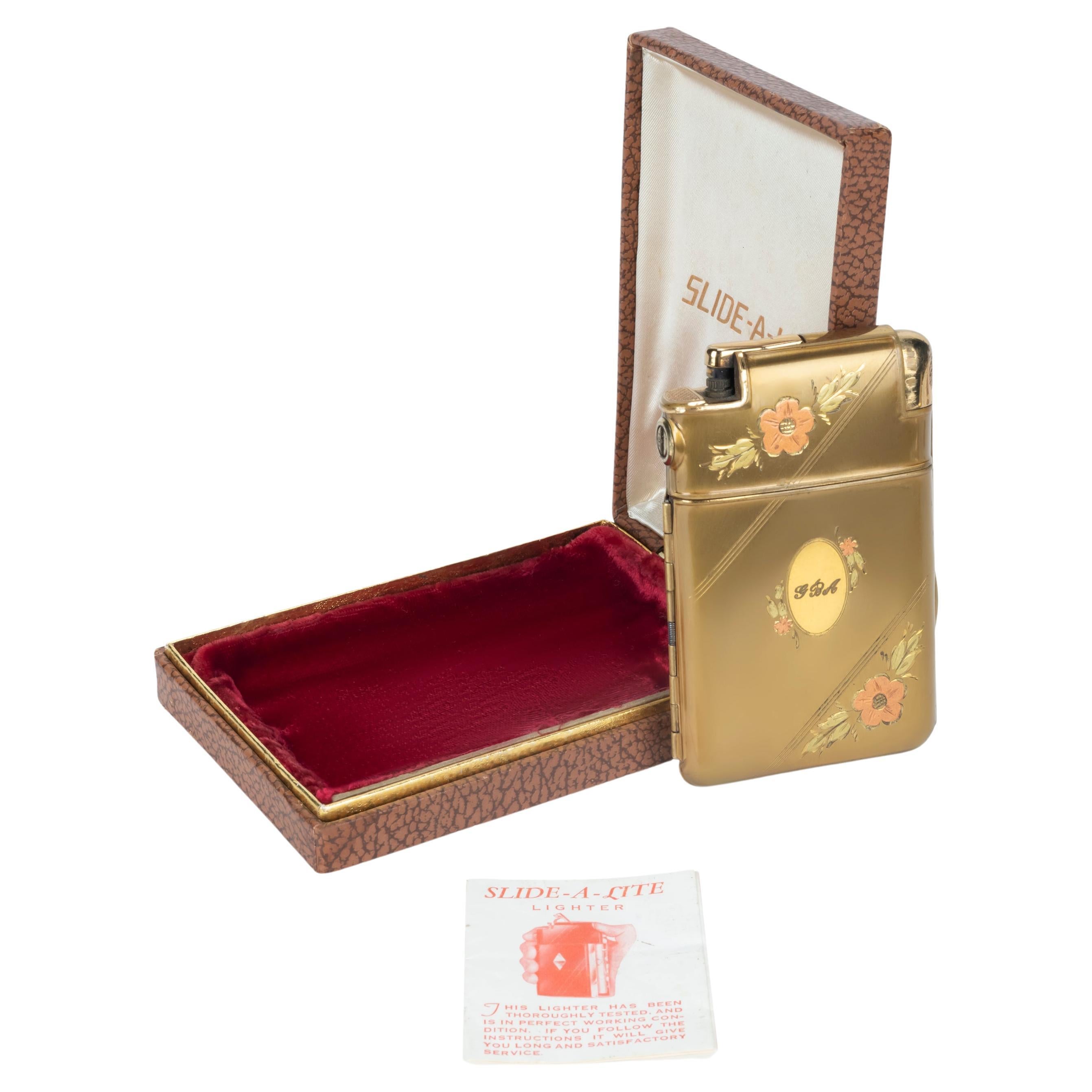 Vintage Stunning 1930's Art Deco Marathon Gold and Enamel Cigarette Case  Lighter For Sale at 1stDibs | gold cigarette case with lighter, couture  sapphire cigarettes, cigarette case and lighter